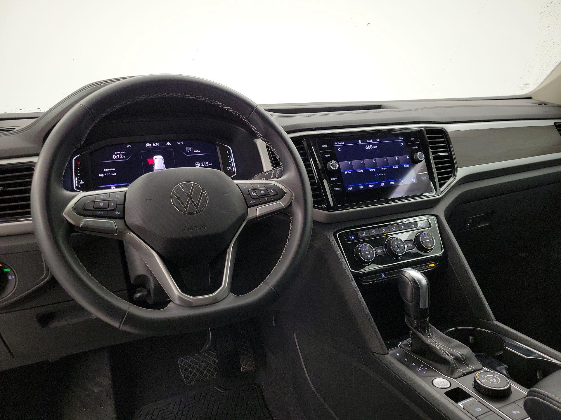 Thumbnail: 2022 Volkswagen Atlas - 9