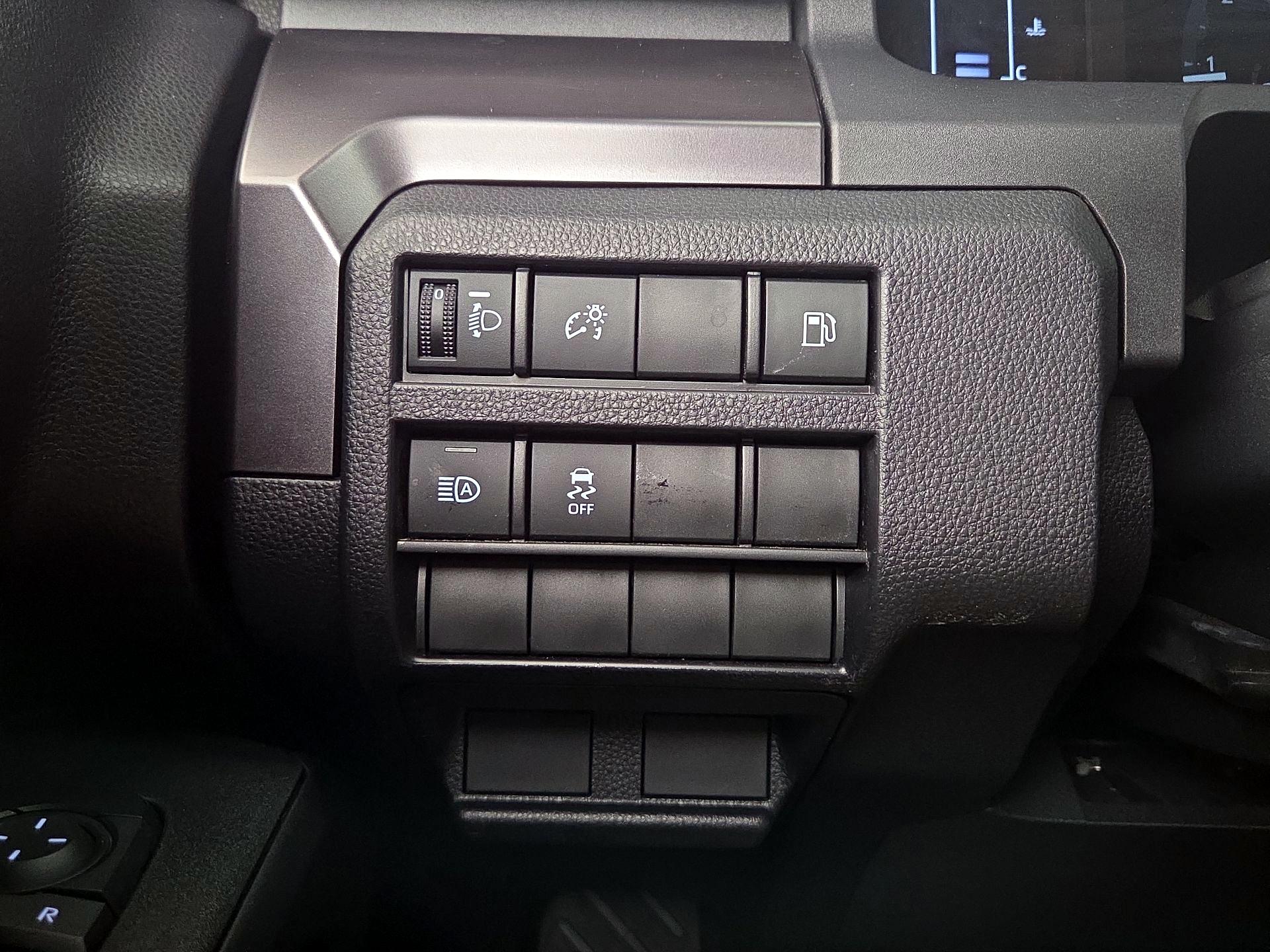 Thumbnail: 2025 Toyota 4Runner - 13