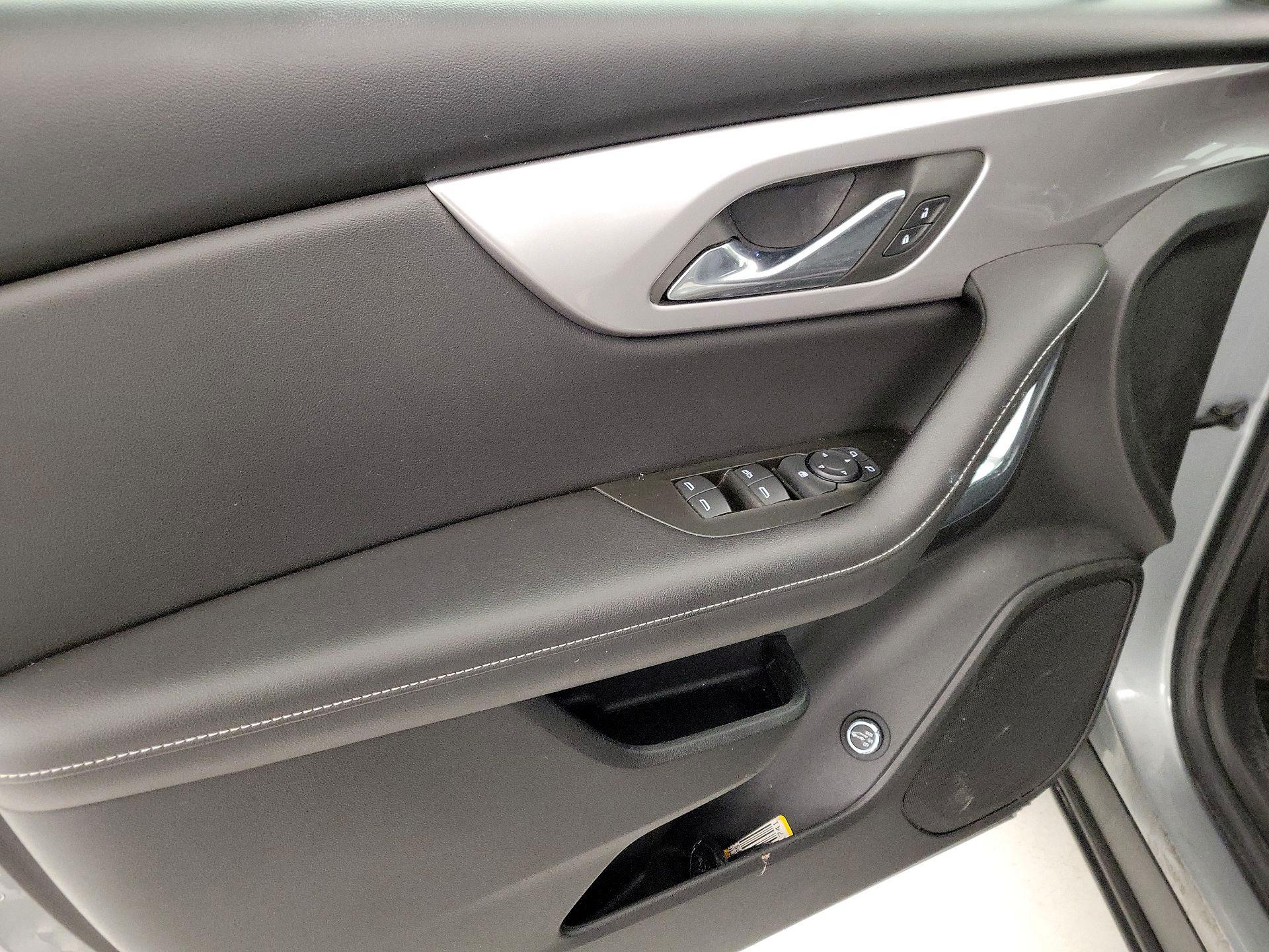 Thumbnail: 2023 Chevrolet Blazer - 12