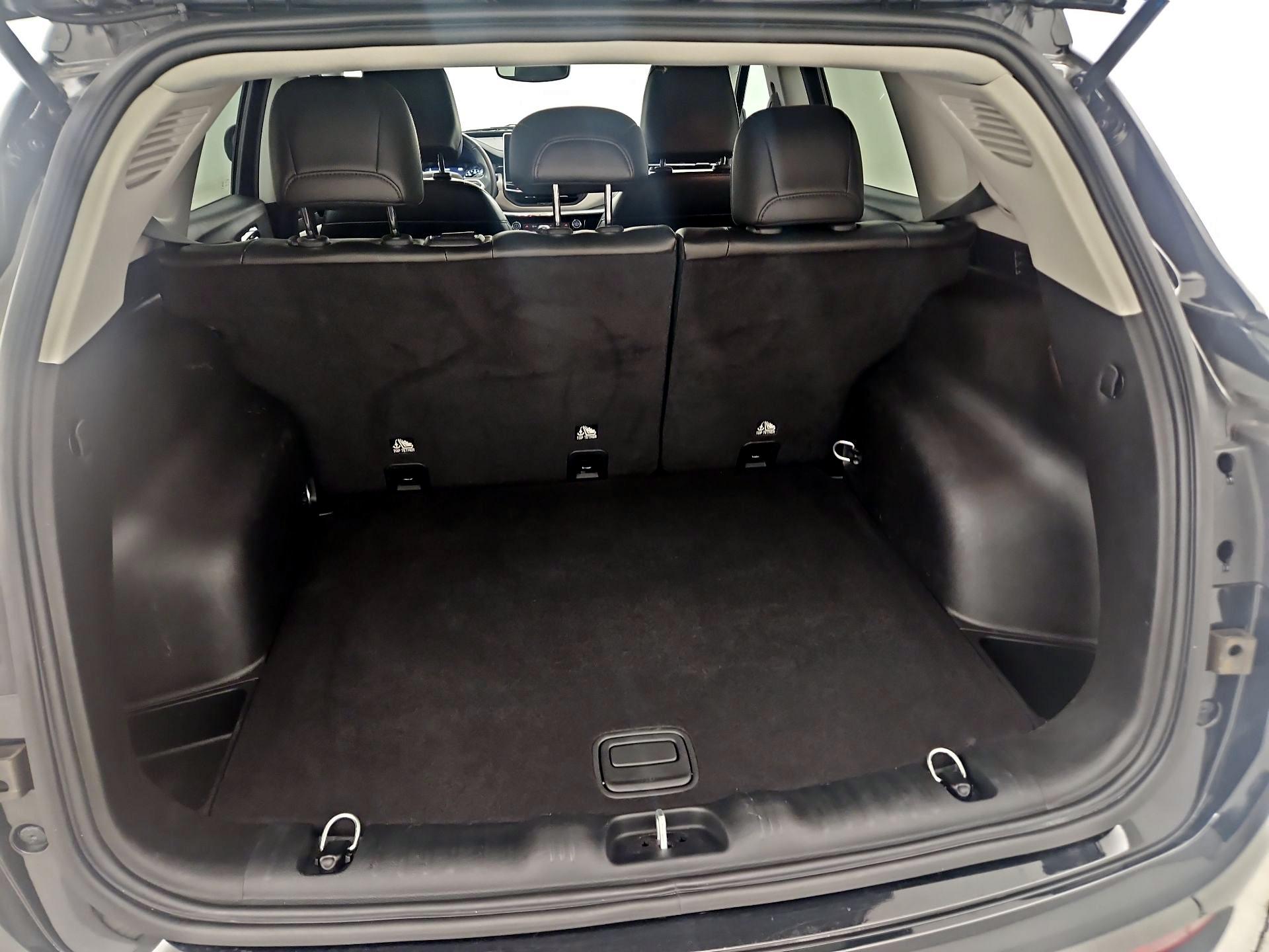 Thumbnail: 2022 Jeep Compass - 20