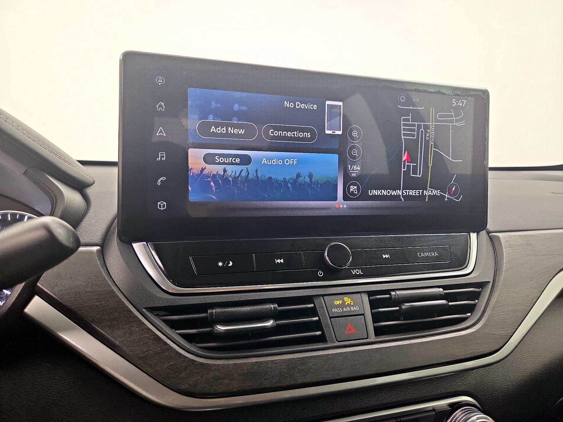 Thumbnail: 2023 Nissan Altima - 16