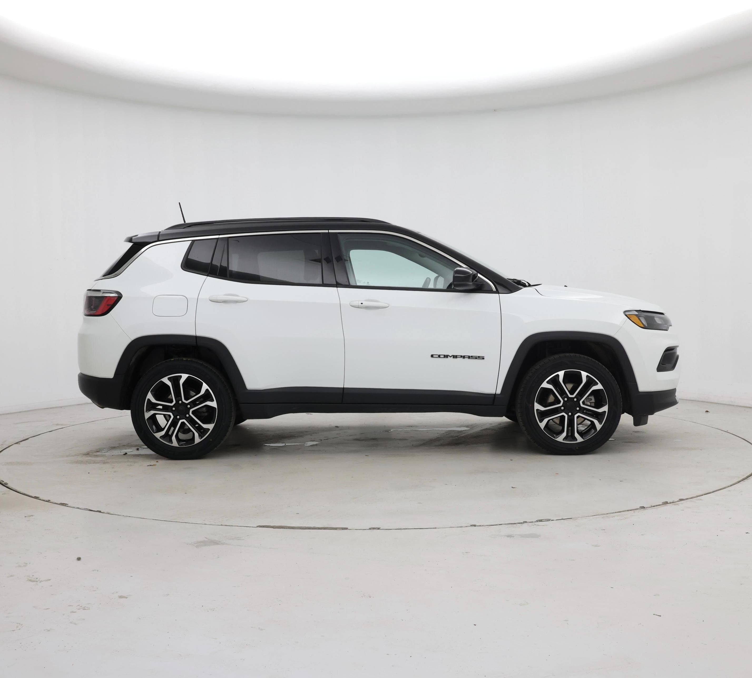 Thumbnail: 2022 Jeep Compass - 7