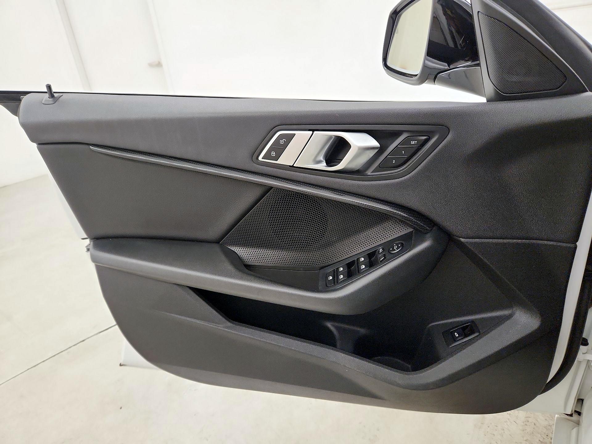 Thumbnail: 2021 BMW 2 Series - 12
