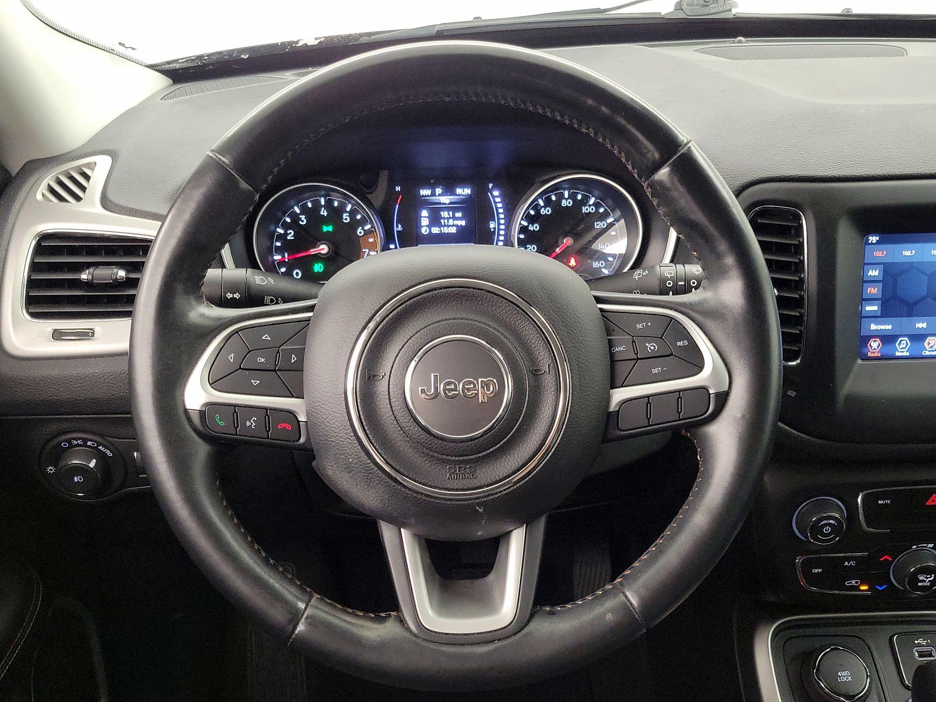 Thumbnail: 2020 Jeep Compass - 10