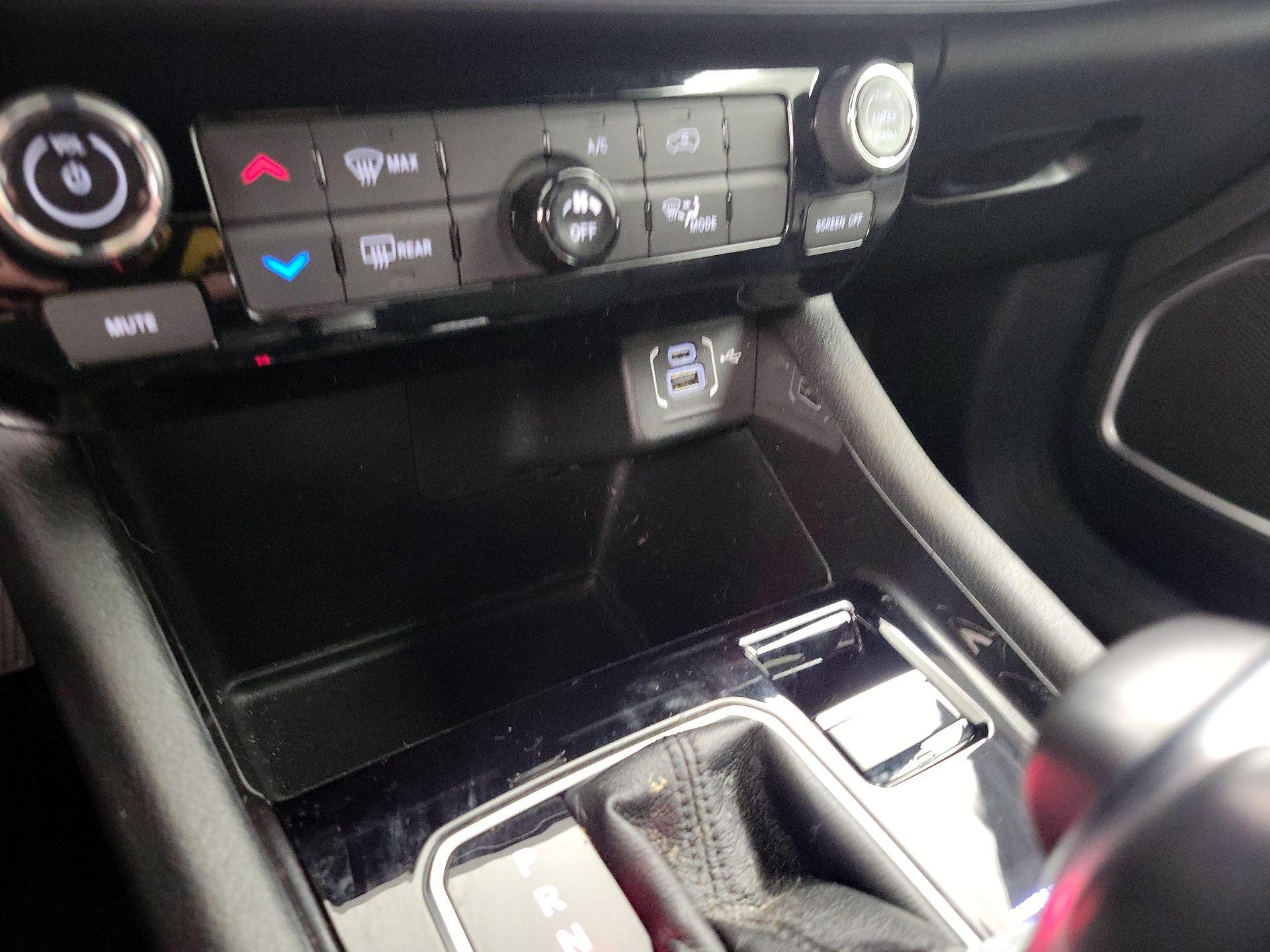 Thumbnail: 2023 Jeep Compass - 18