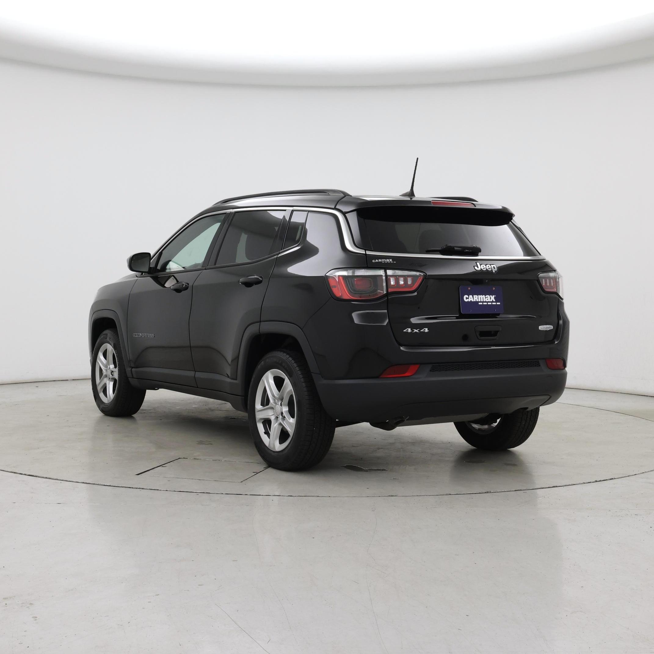 Thumbnail: 2023 Jeep Compass - 2