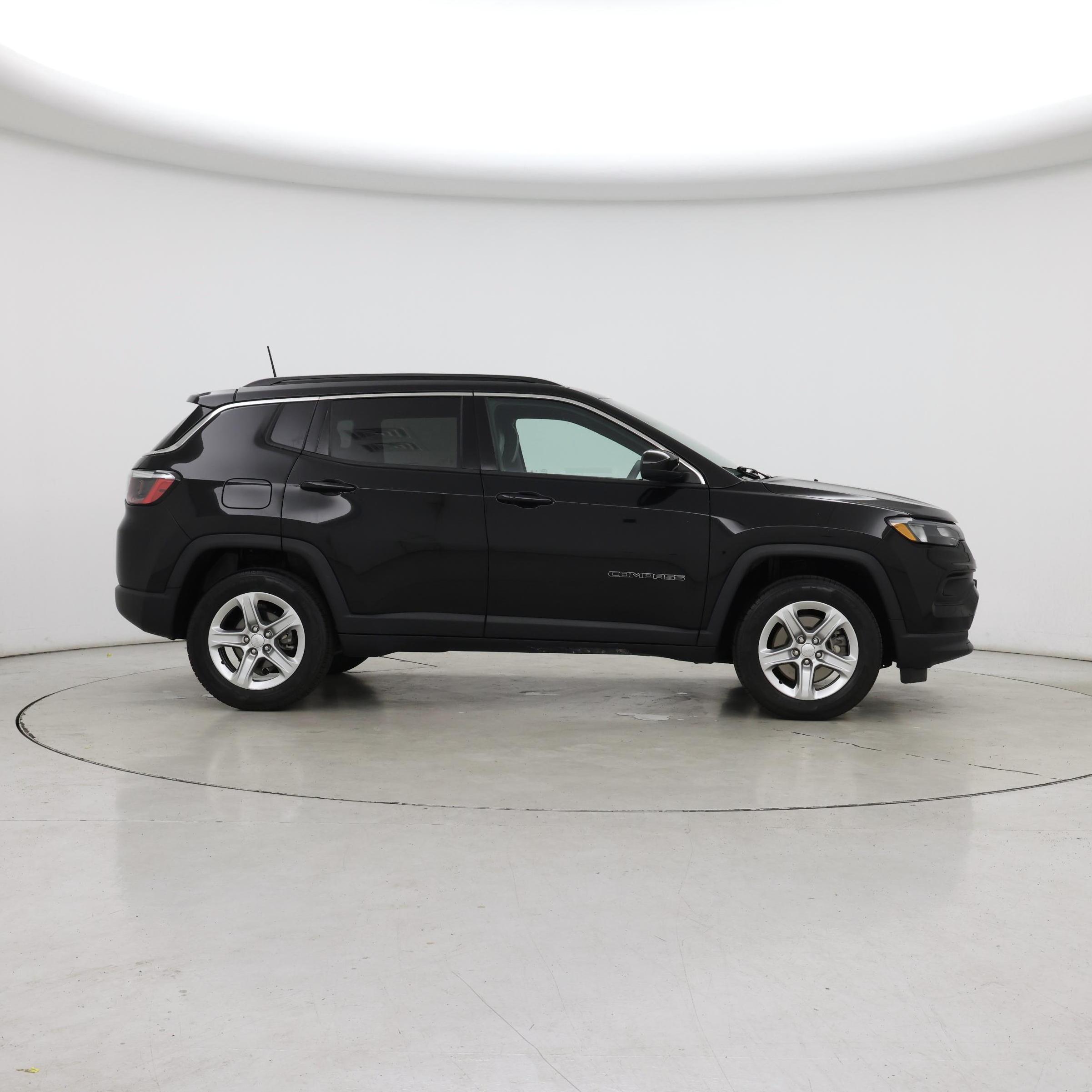 Thumbnail: 2023 Jeep Compass - 7
