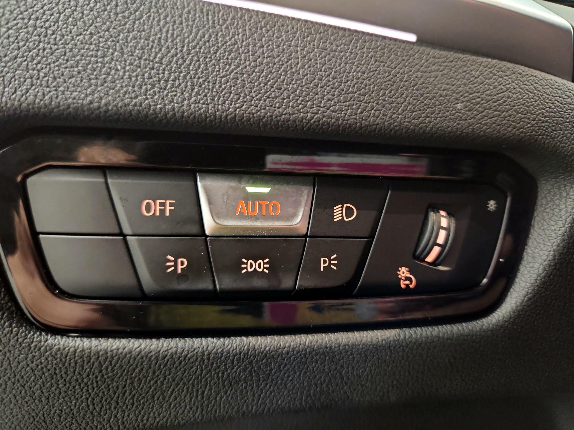 Thumbnail: 2023 BMW 3 Series - 11