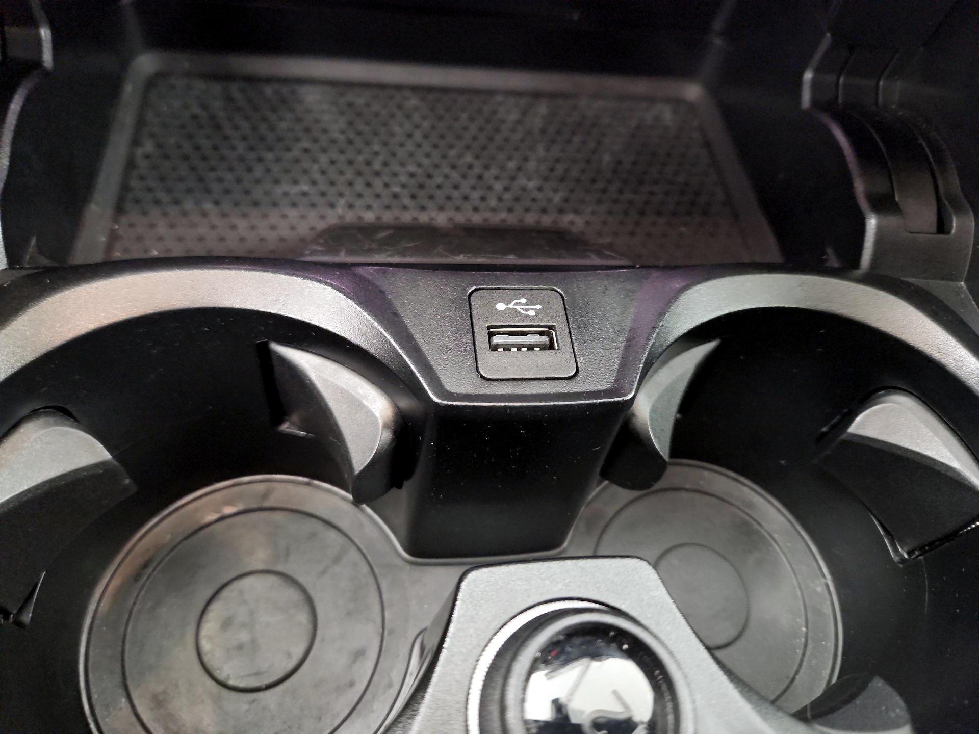 Thumbnail: 2023 BMW 3 Series - 17