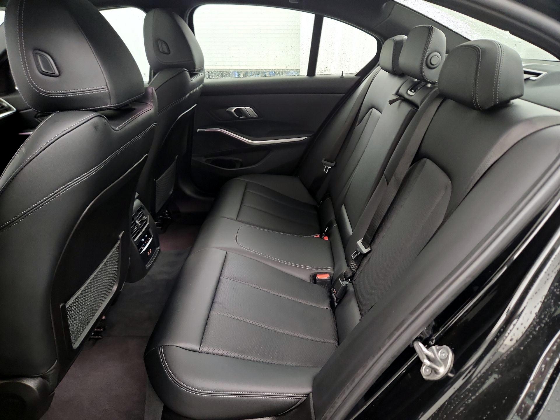 Thumbnail: 2023 BMW 3 Series - 19