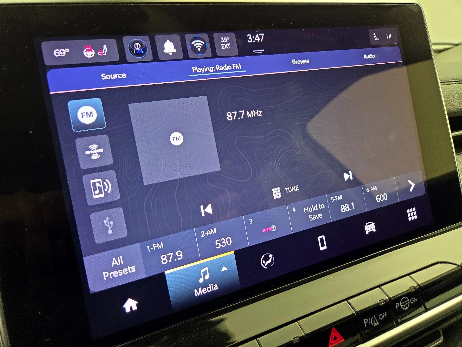 Thumbnail: 2022 Jeep Compass - 15