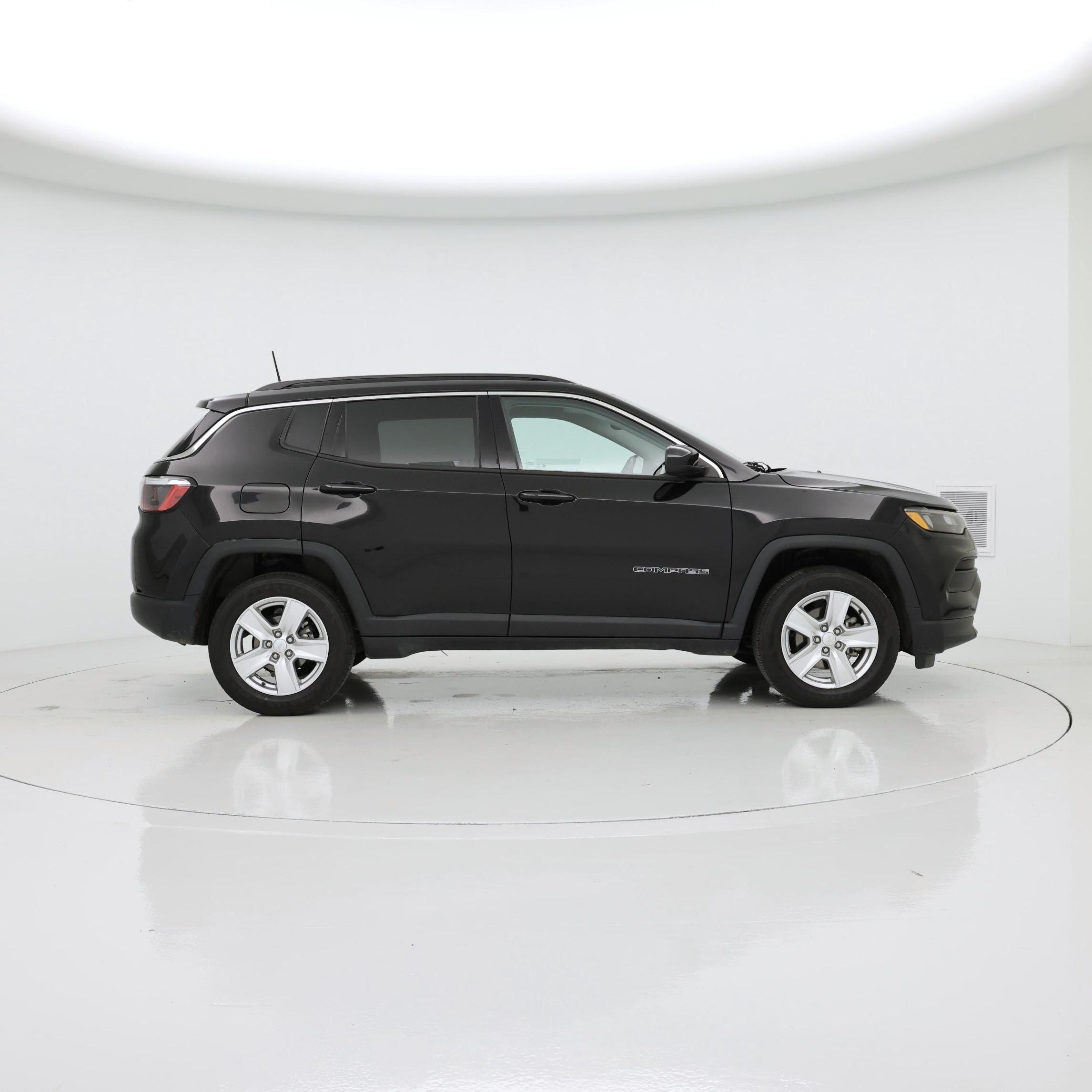 Thumbnail: 2022 Jeep Compass - 7