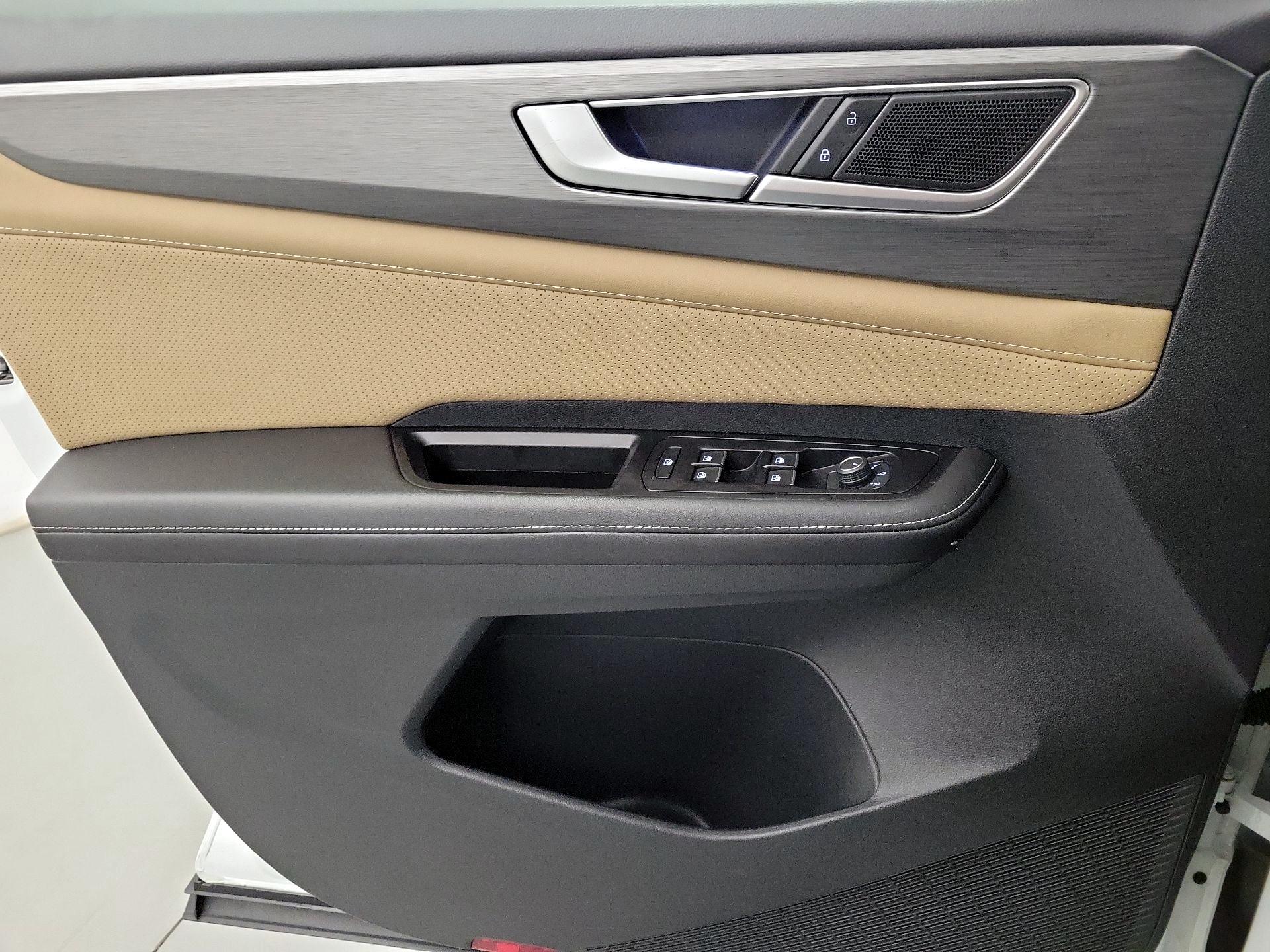 Thumbnail: 2024 Volkswagen Atlas - 10