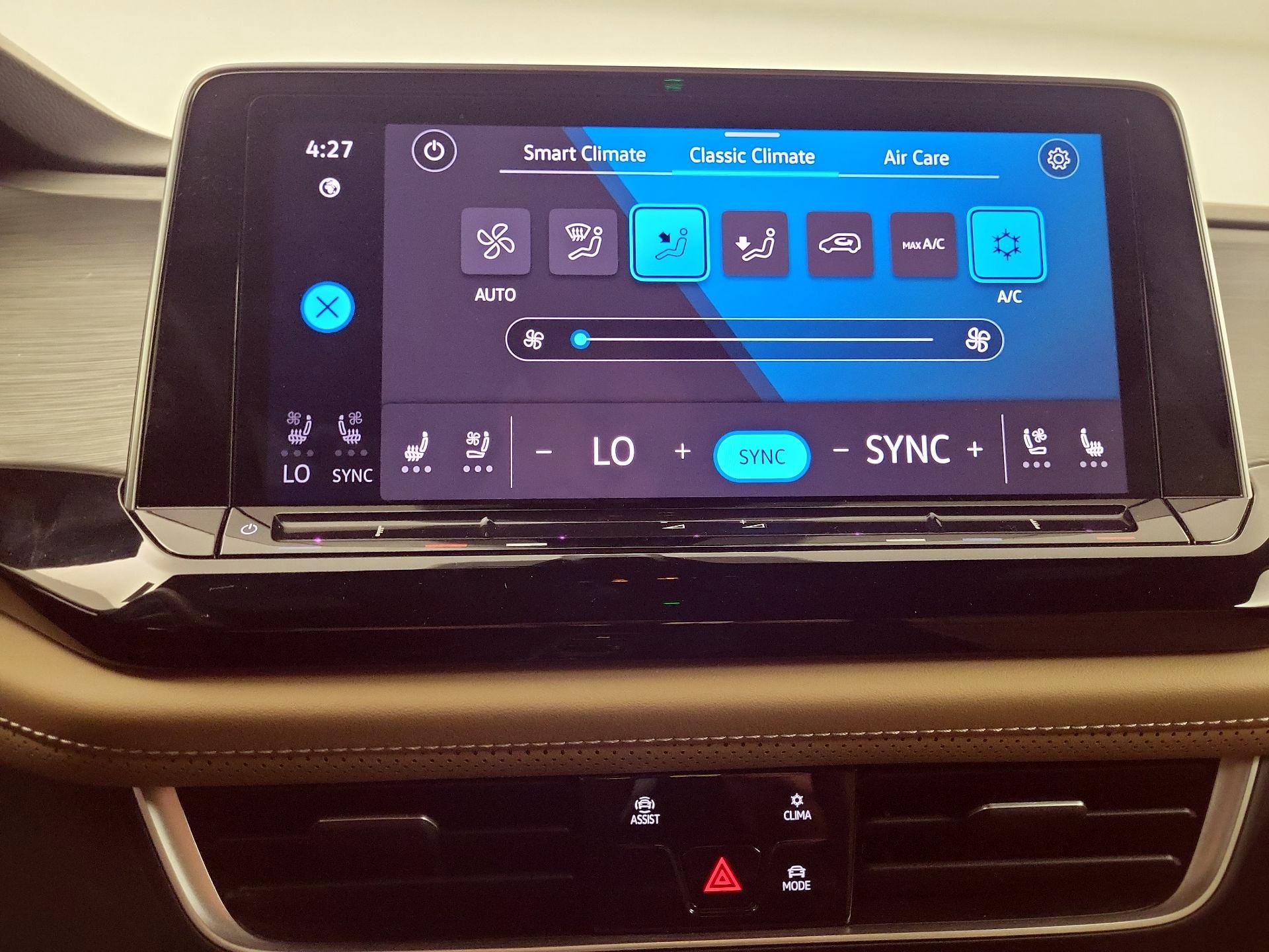 Thumbnail: 2024 Volkswagen Atlas - 14