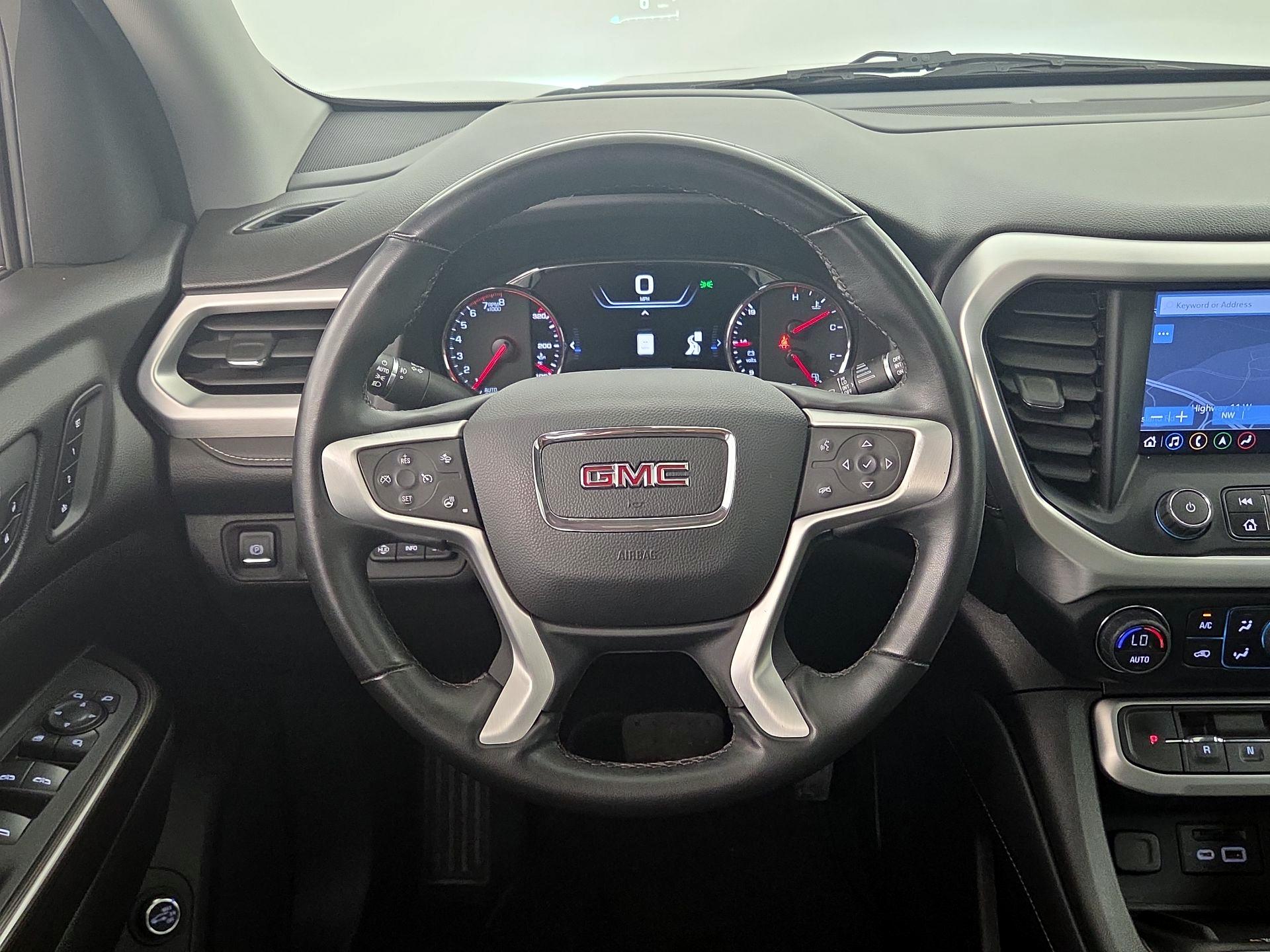 Thumbnail: 2023 GMC Acadia - 10