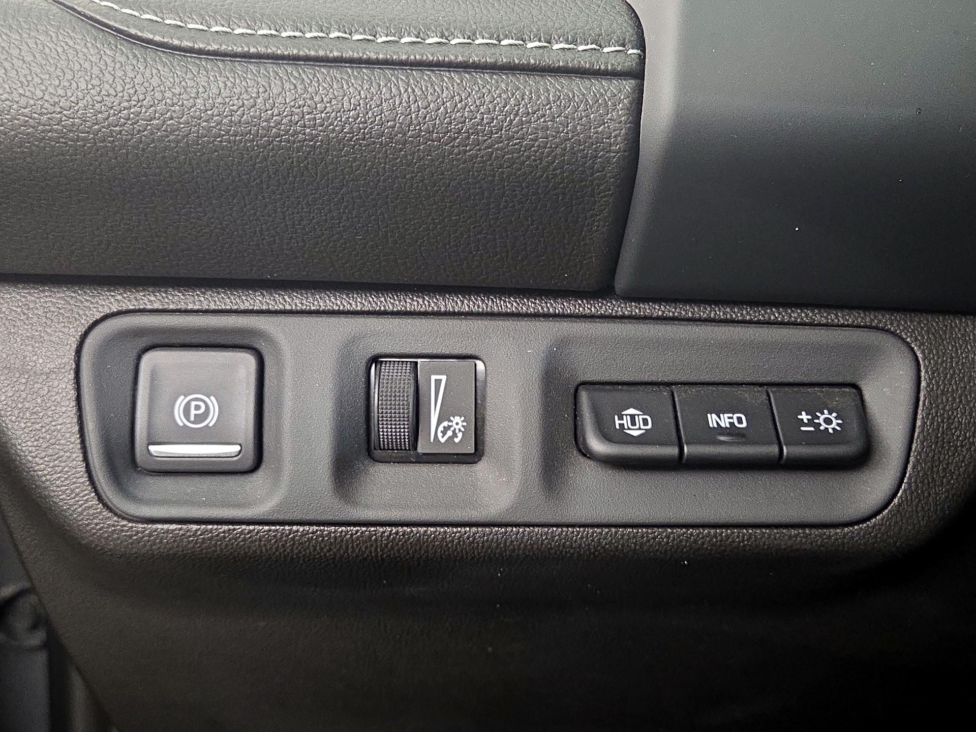 Thumbnail: 2023 GMC Acadia - 13