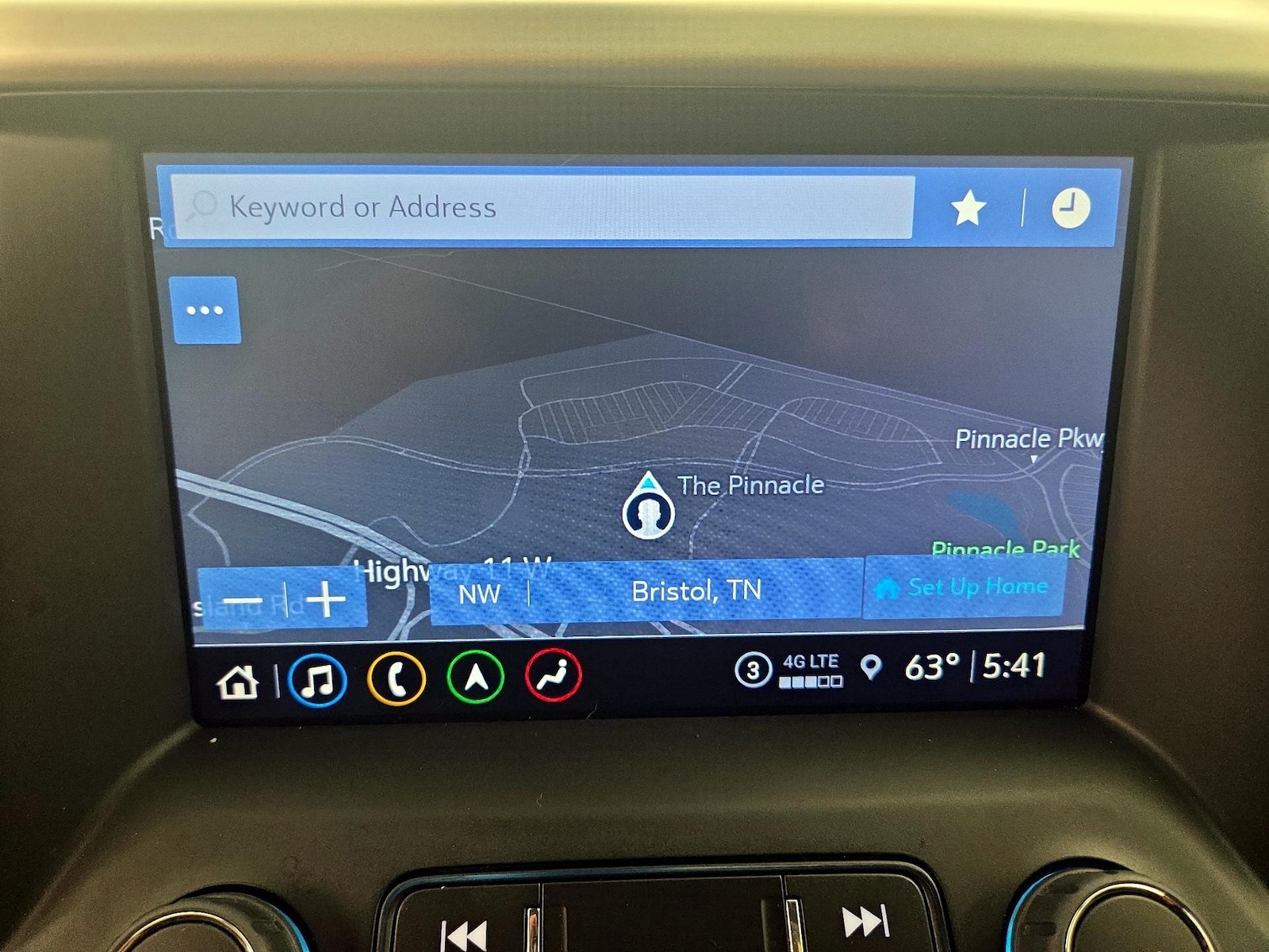 2023 GMC Acadia SLT - Photo 15