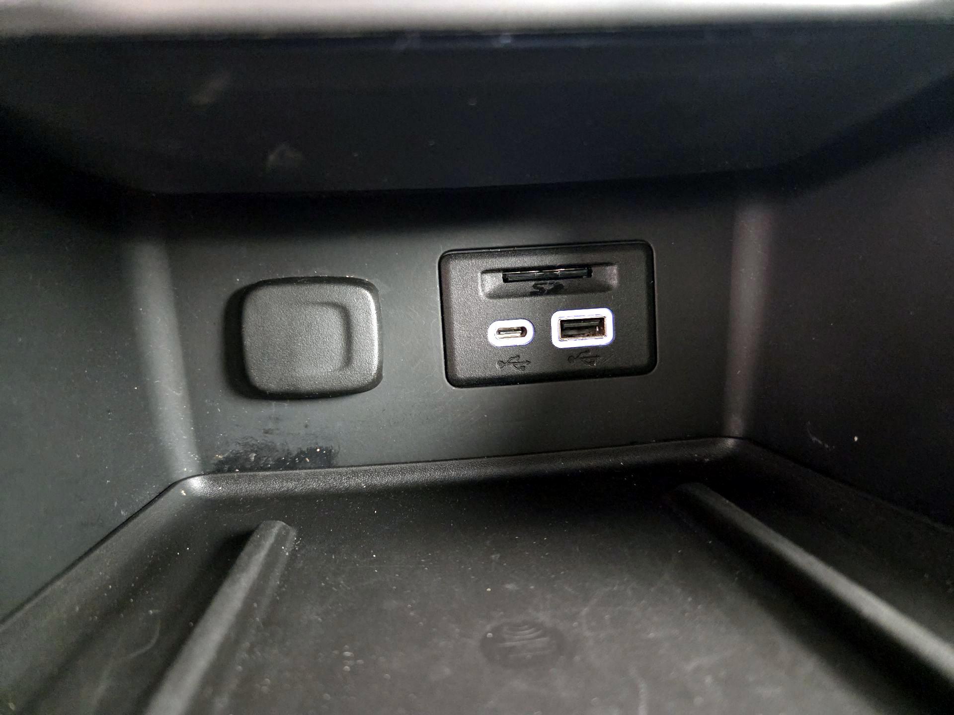 Thumbnail: 2023 GMC Acadia - 19