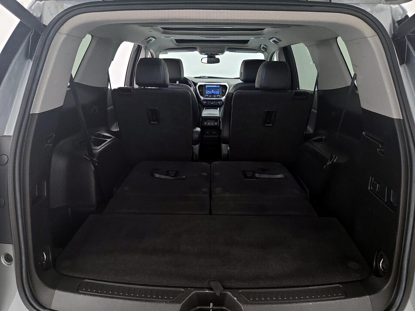 2023 GMC Acadia SLT - Photo 25