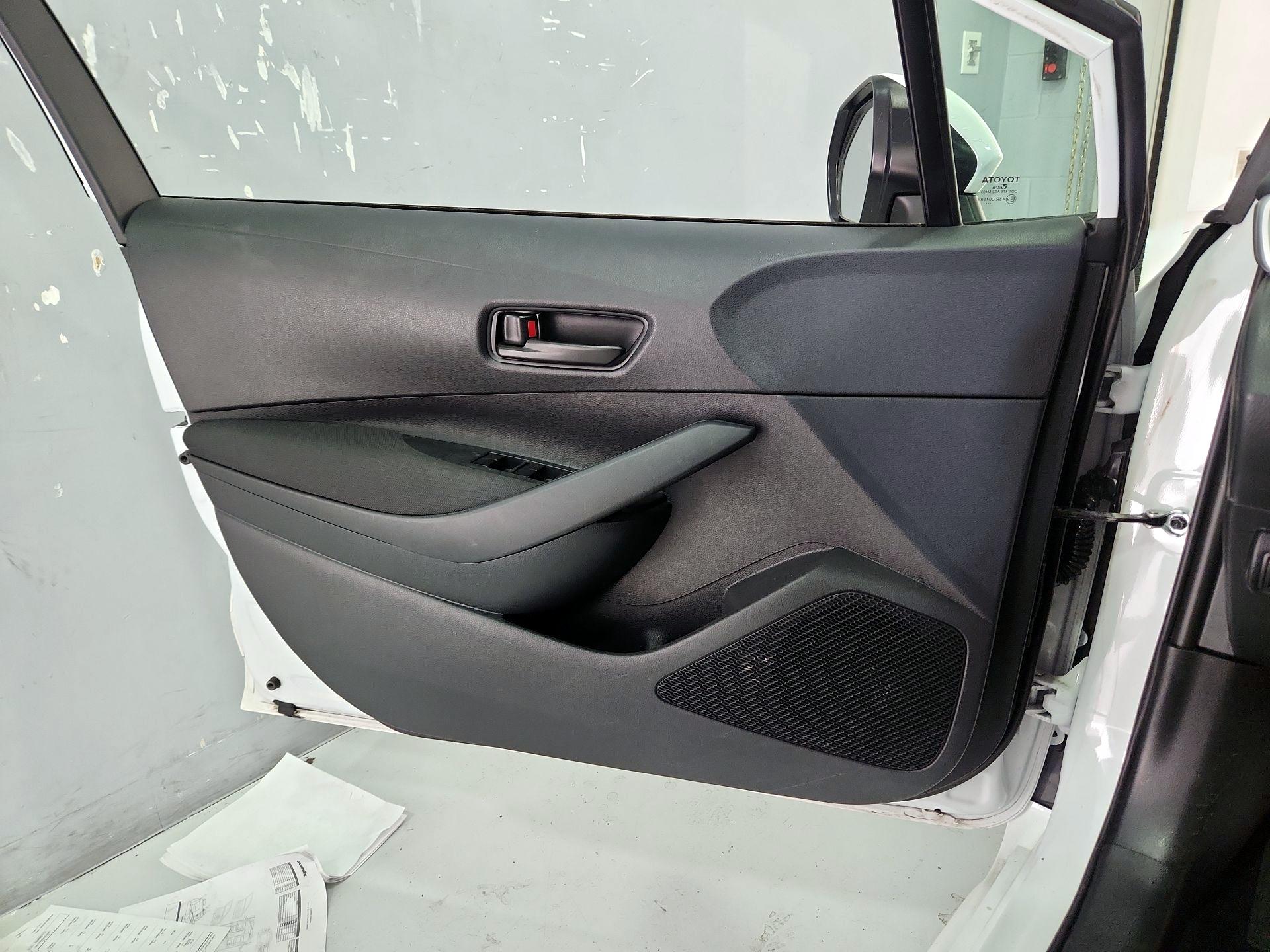 Thumbnail: 2025 Toyota Corolla - 12