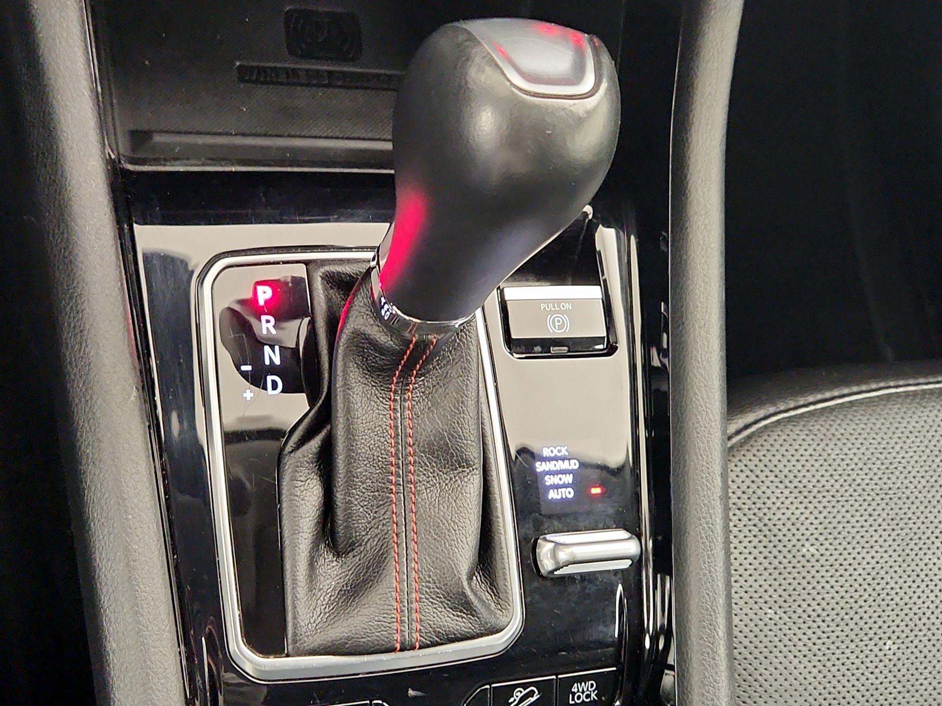 Thumbnail: 2022 Jeep Compass - 16