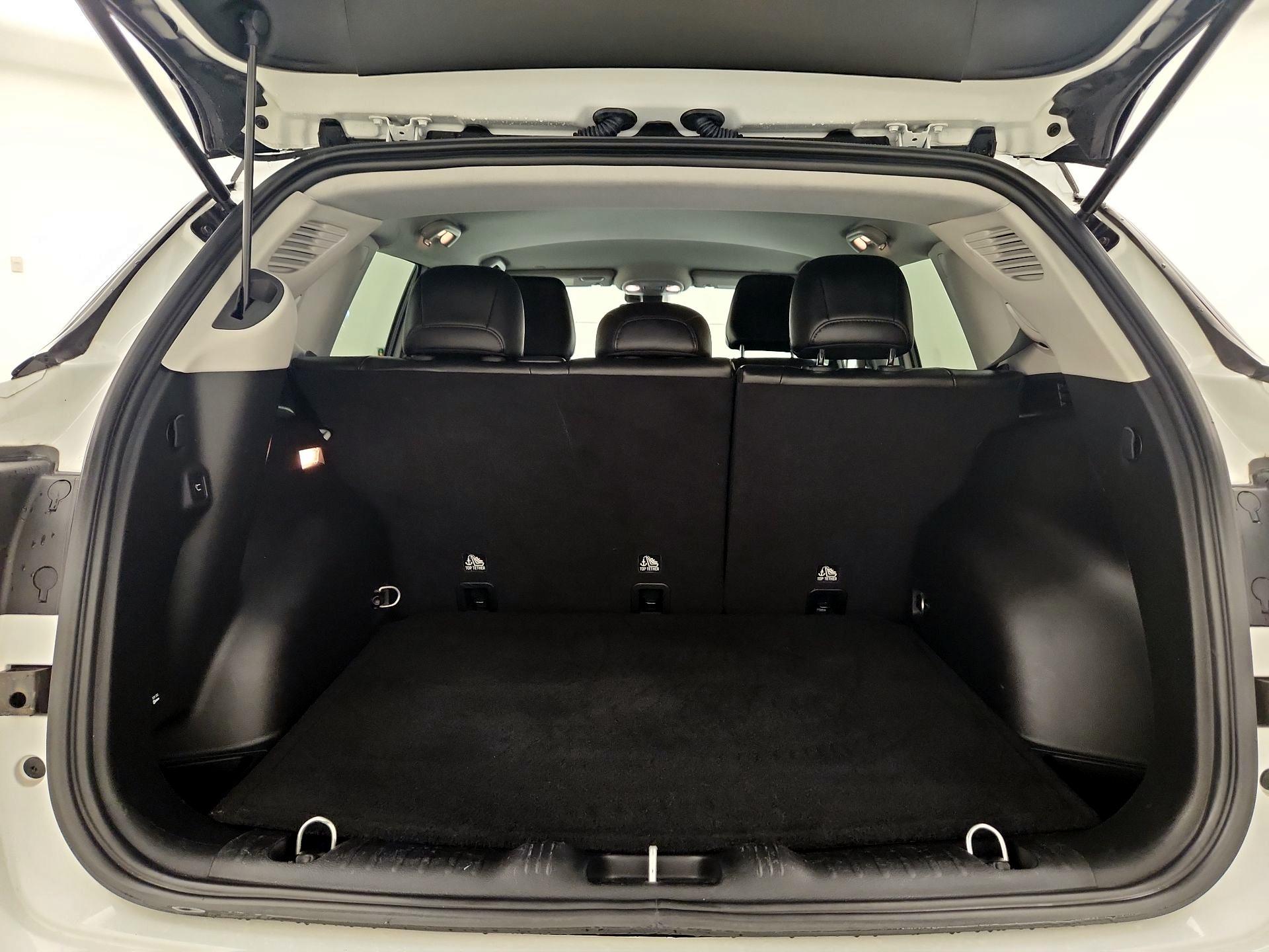 Thumbnail: 2022 Jeep Compass - 19