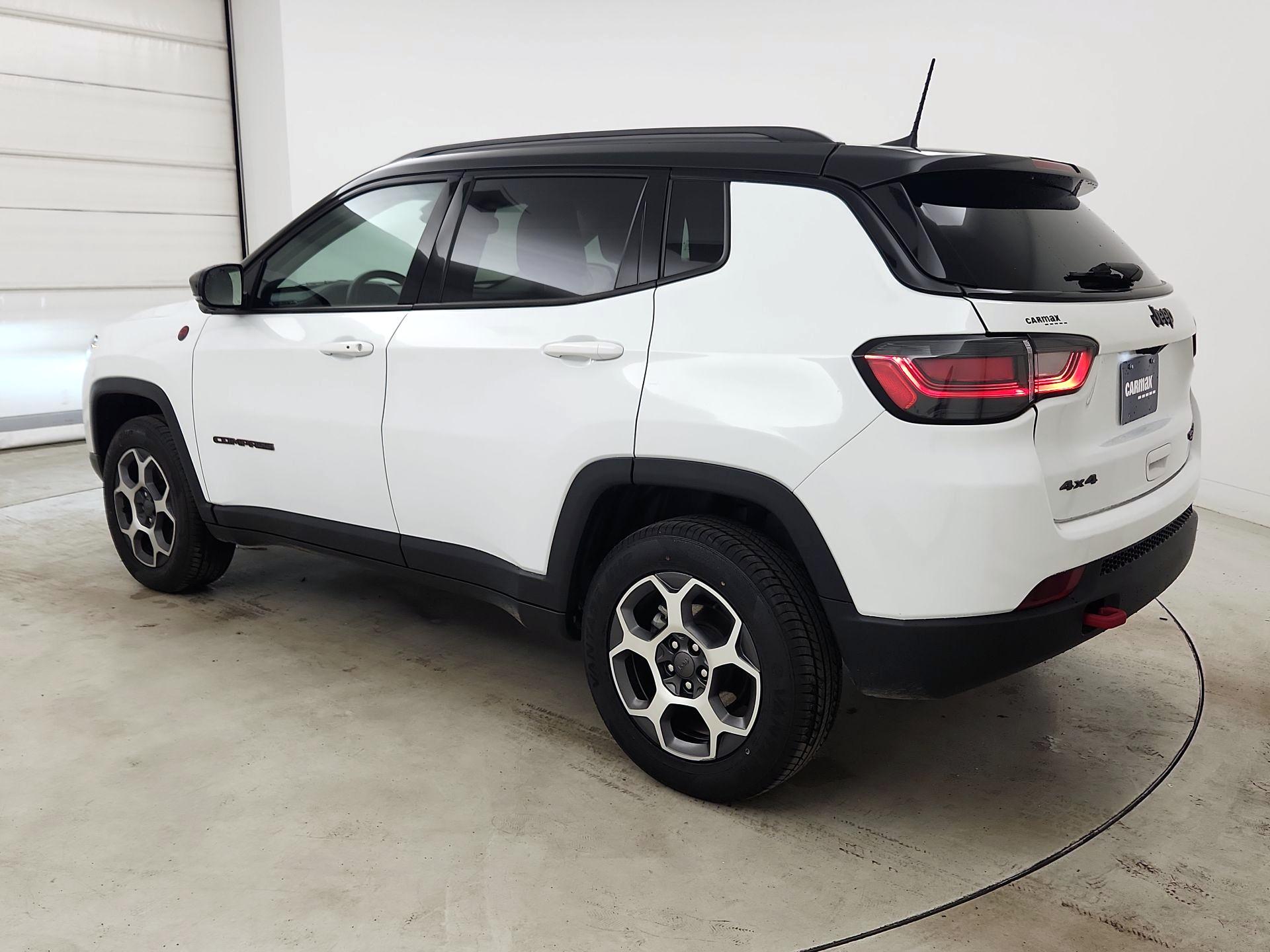 Thumbnail: 2022 Jeep Compass - 7