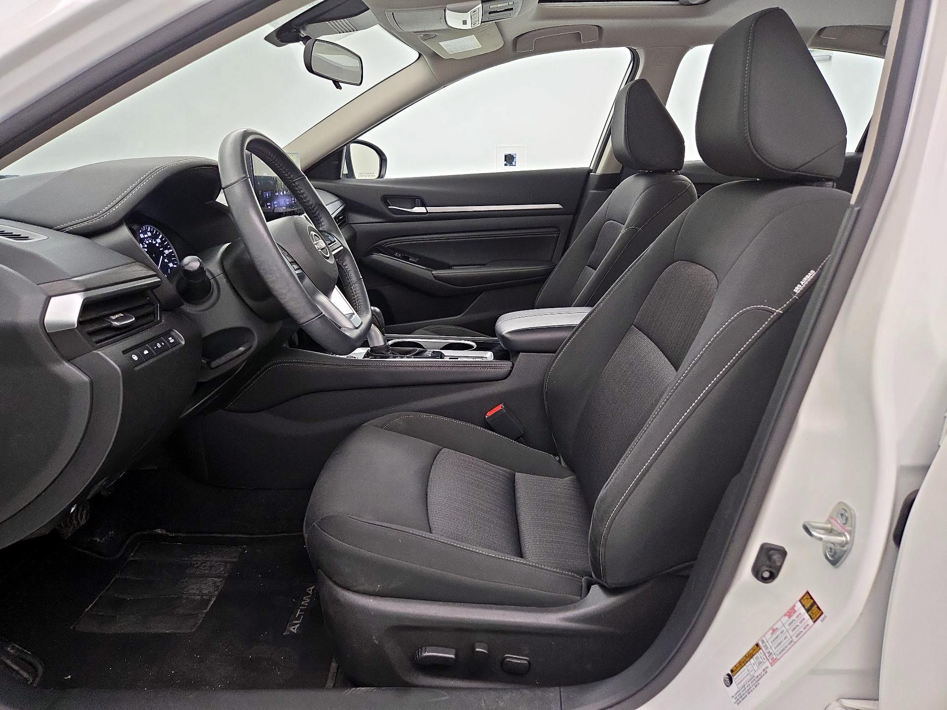 Thumbnail: 2023 Nissan Altima - 11