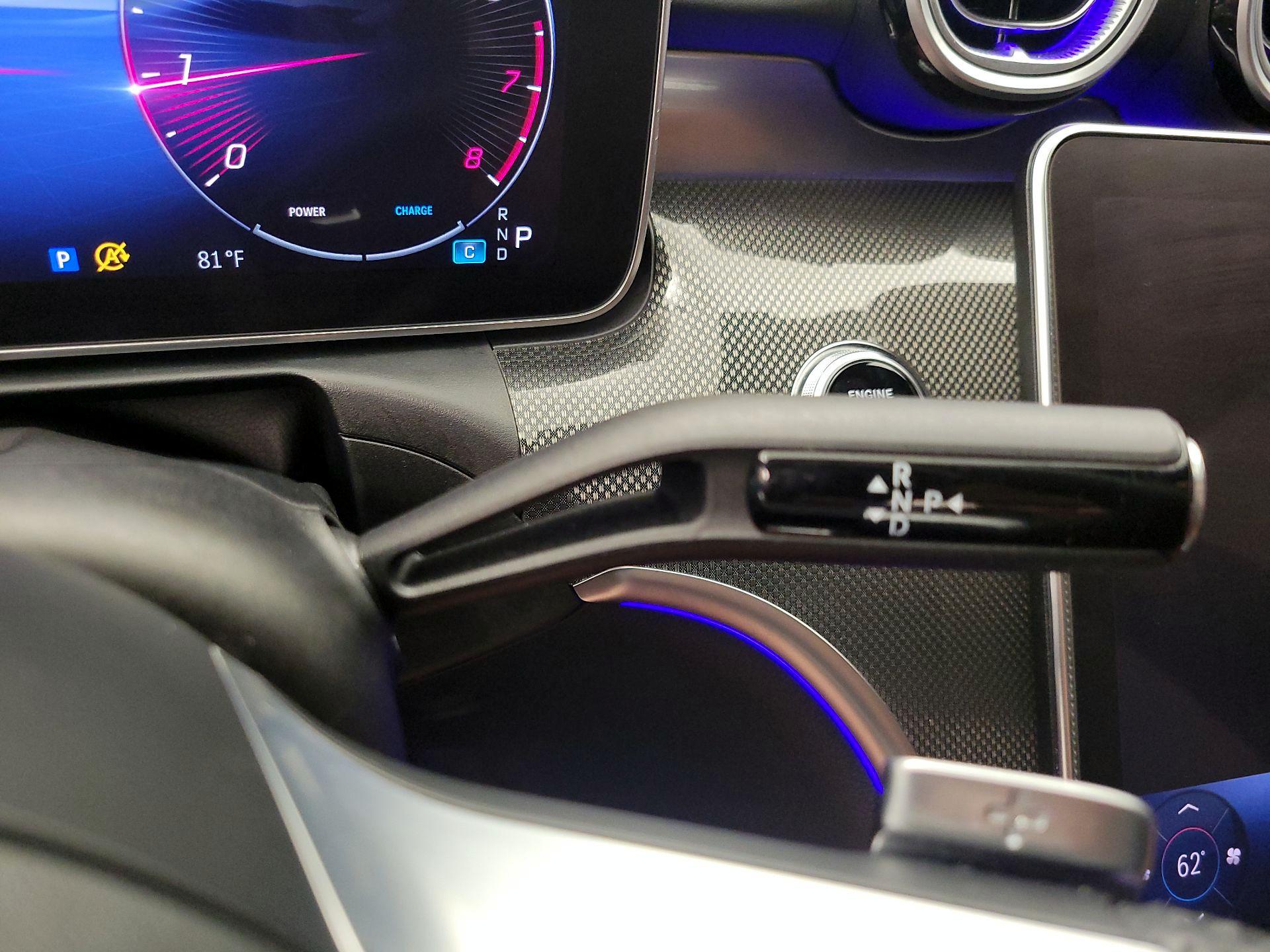Thumbnail: 2023 Mercedes-Benz C-Class - 18