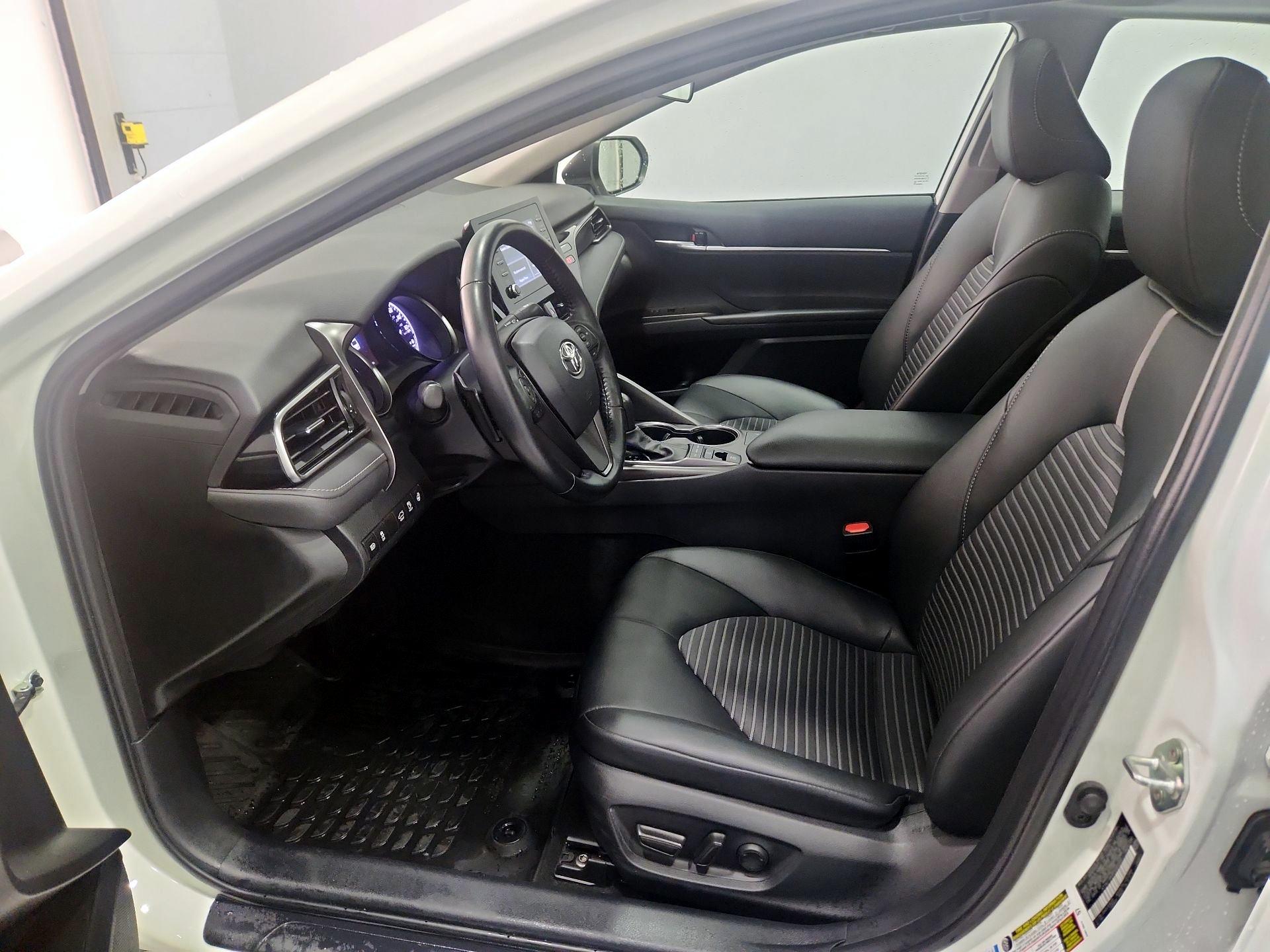 Thumbnail: 2023 Toyota Camry - 11