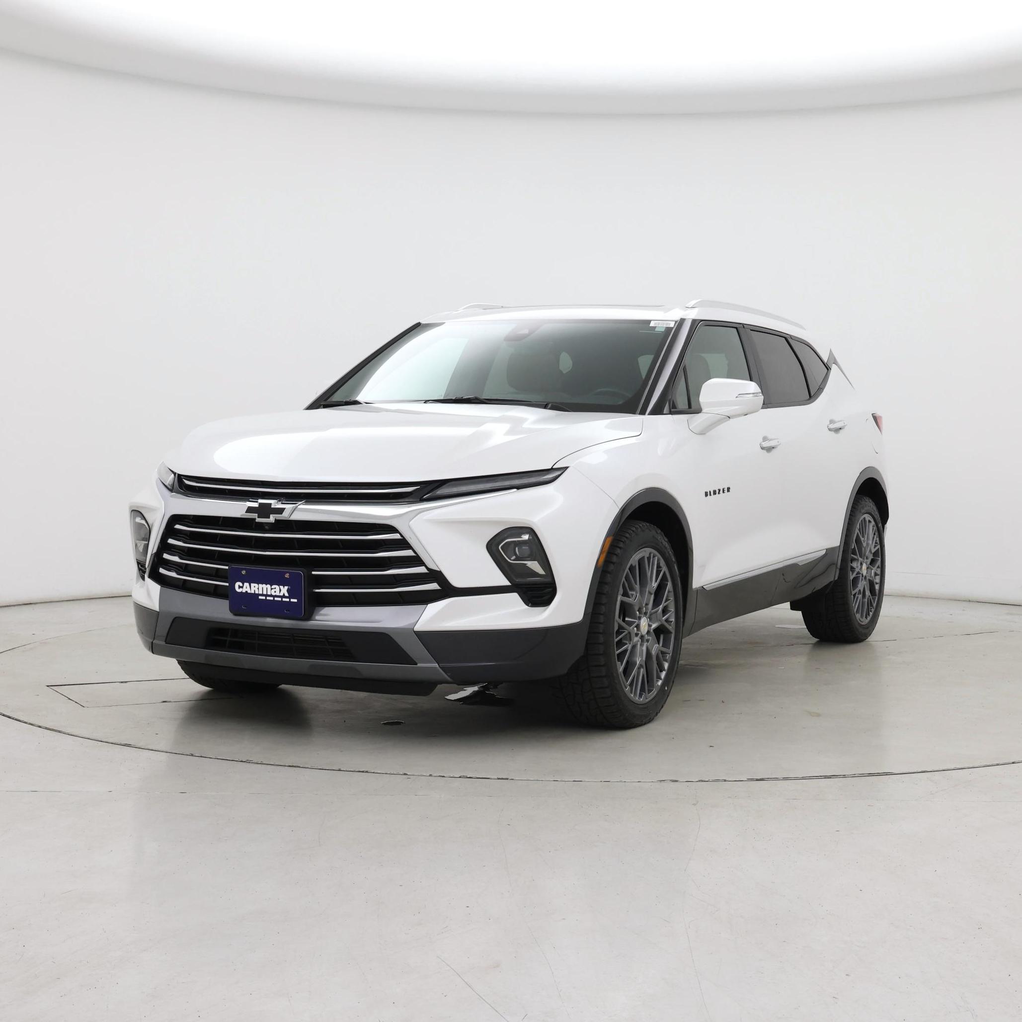Thumbnail: 2023 Chevrolet Blazer - 4