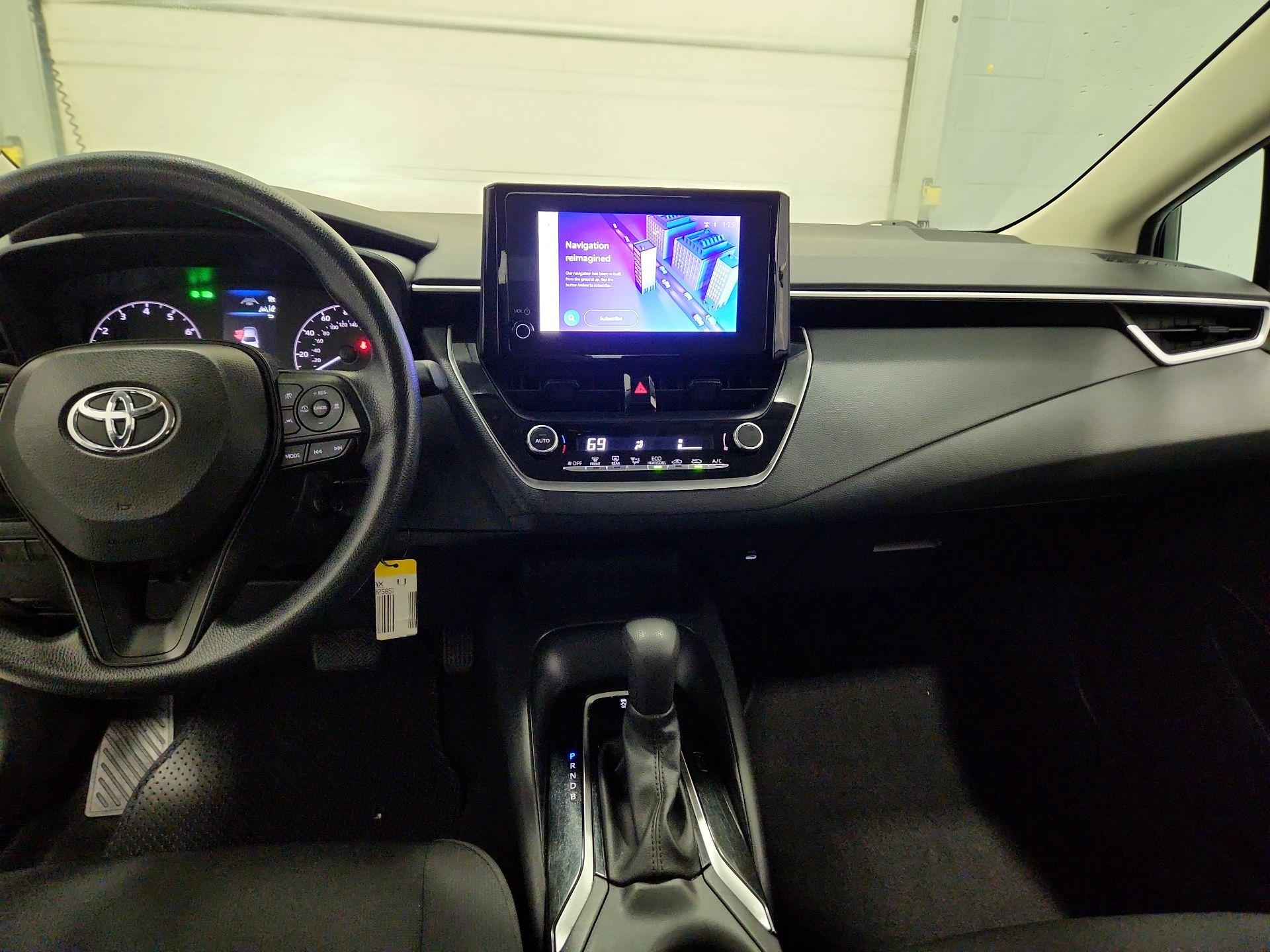 Thumbnail: 2023 Toyota Corolla - 9