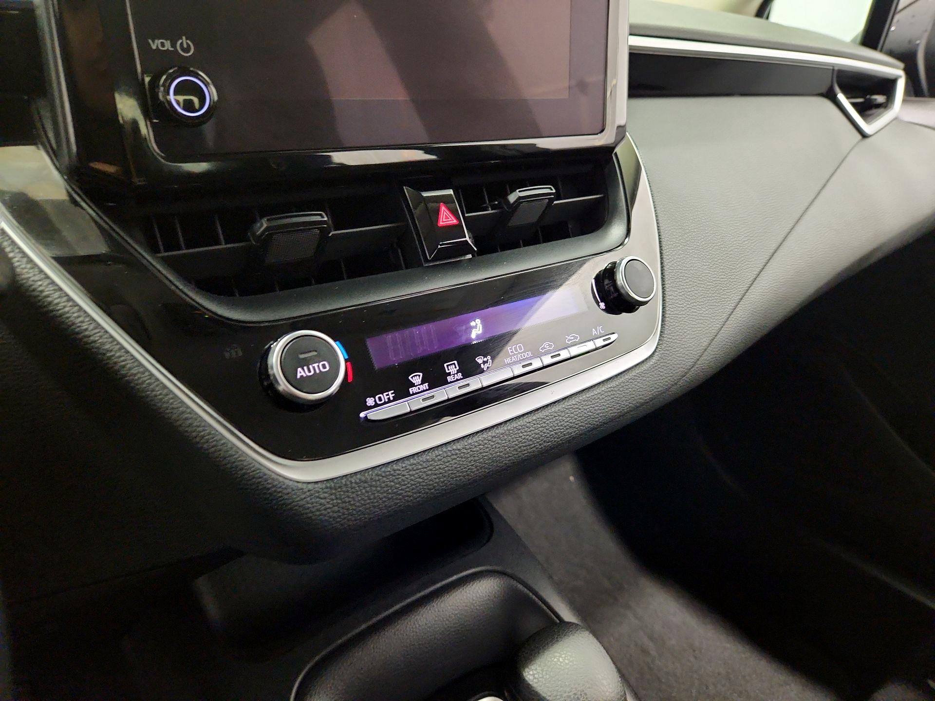 Thumbnail: 2023 Toyota Corolla - 16