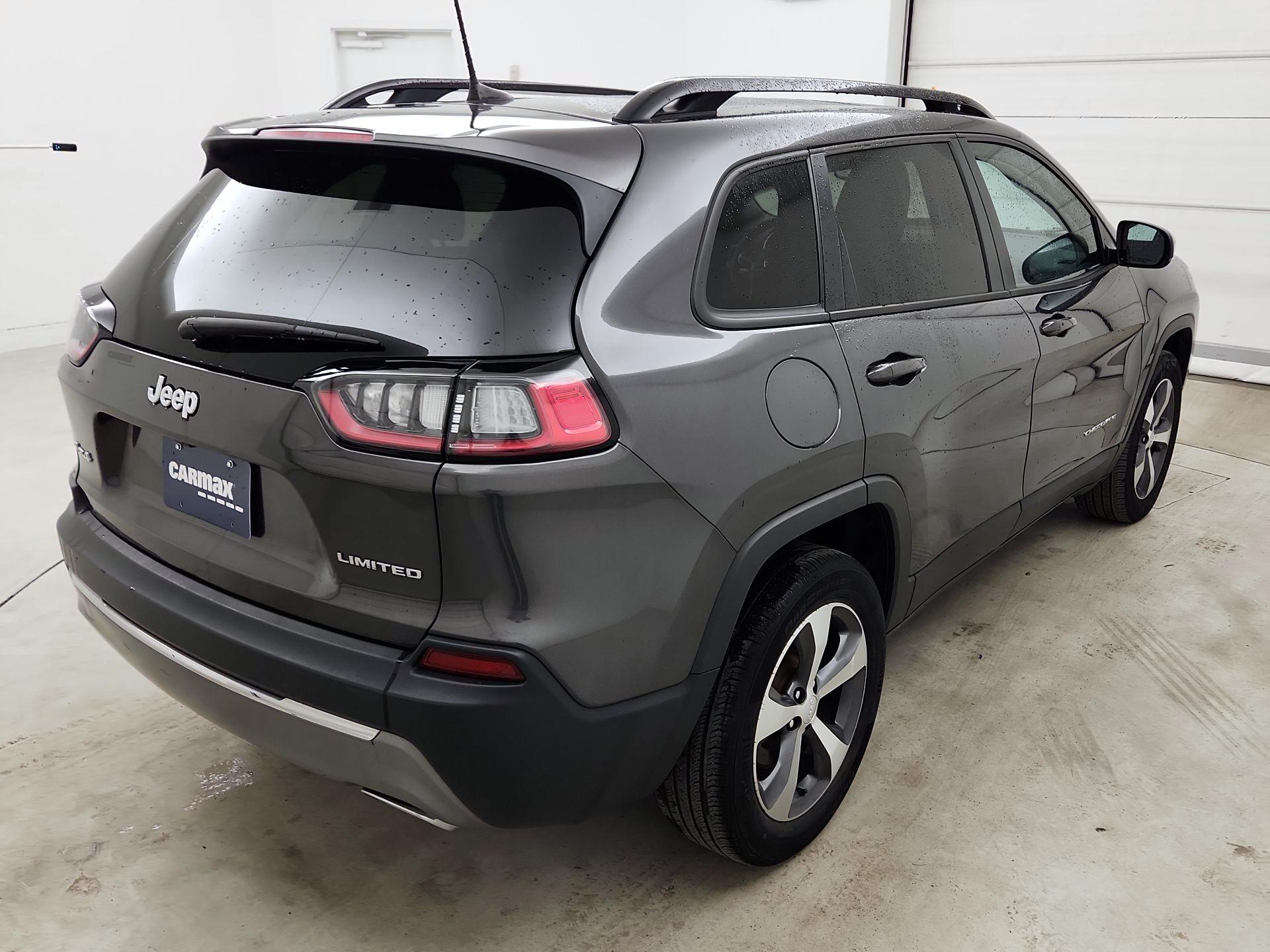 Thumbnail: 2022 Jeep Cherokee - 5