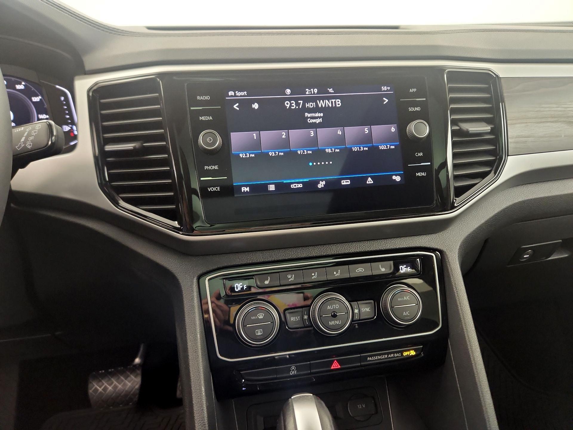 Thumbnail: 2023 Volkswagen Atlas - 12