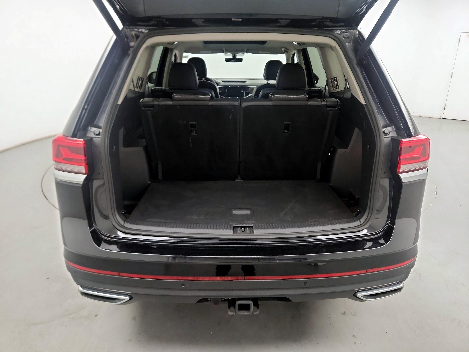 Thumbnail: 2023 Volkswagen Atlas - 18