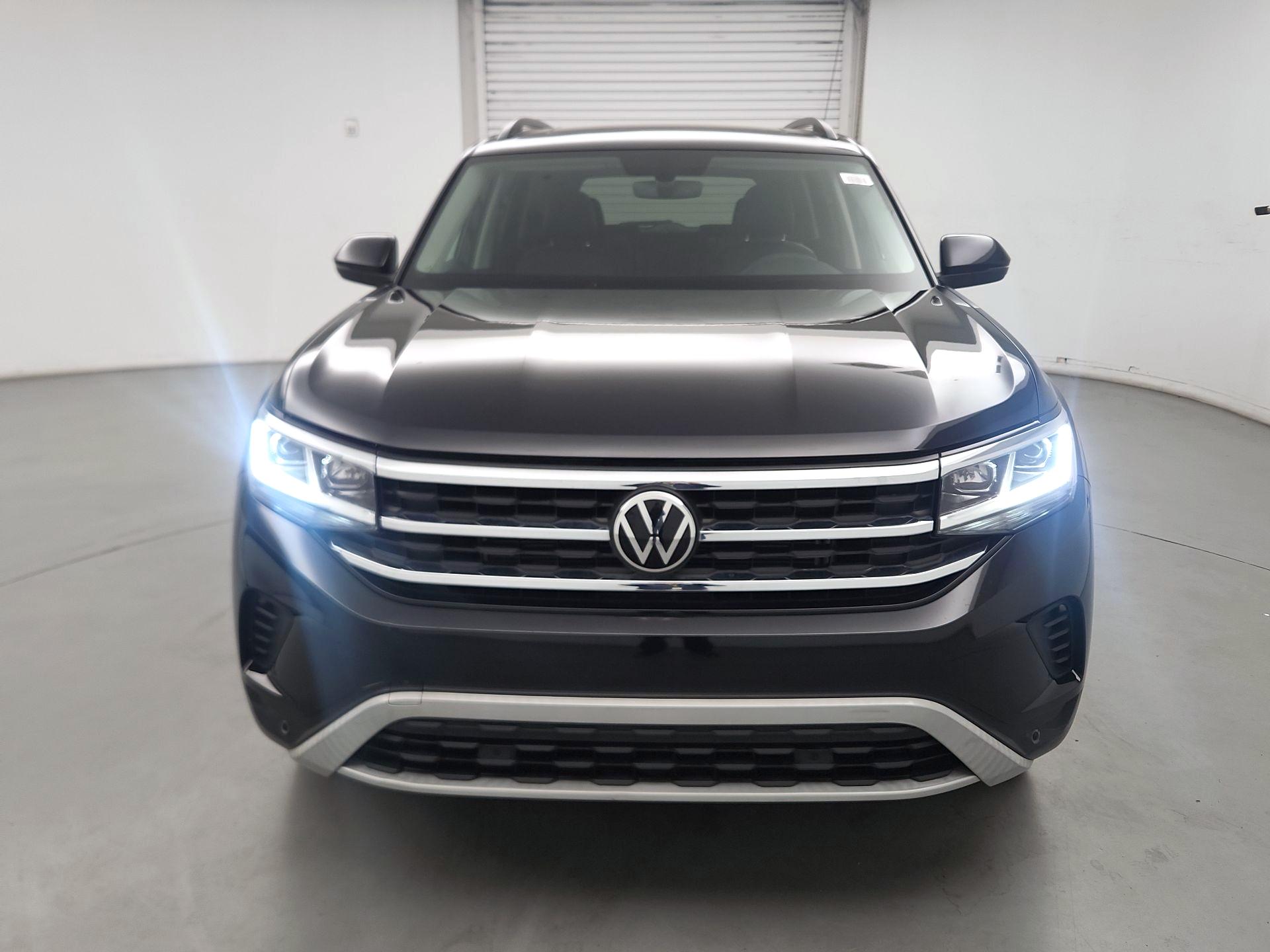 Thumbnail: 2023 Volkswagen Atlas - 2