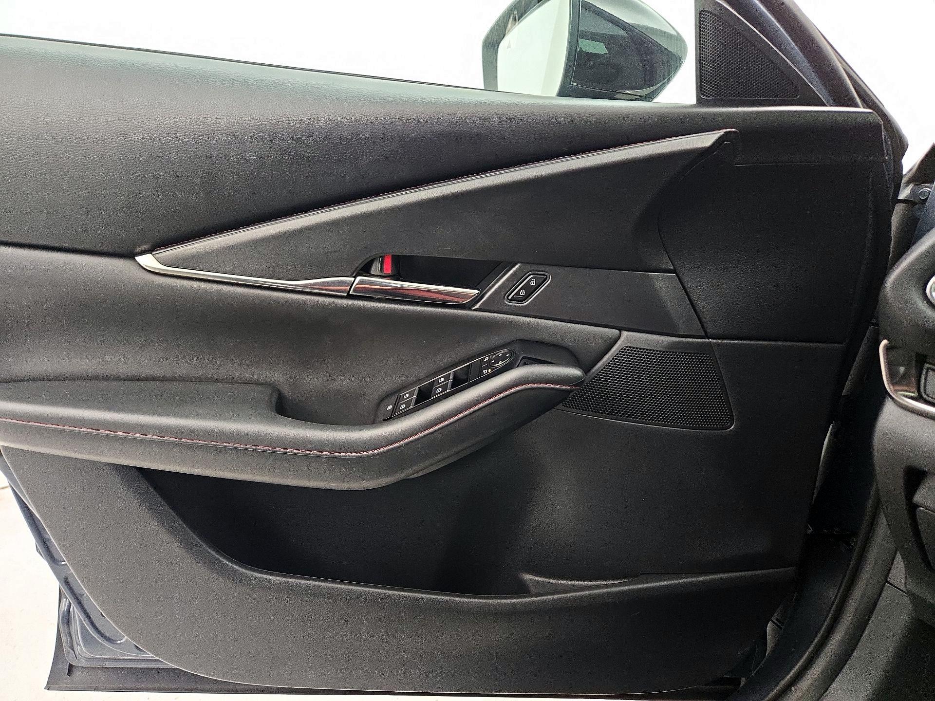 Thumbnail: 2023 Mazda CX-30 - 12