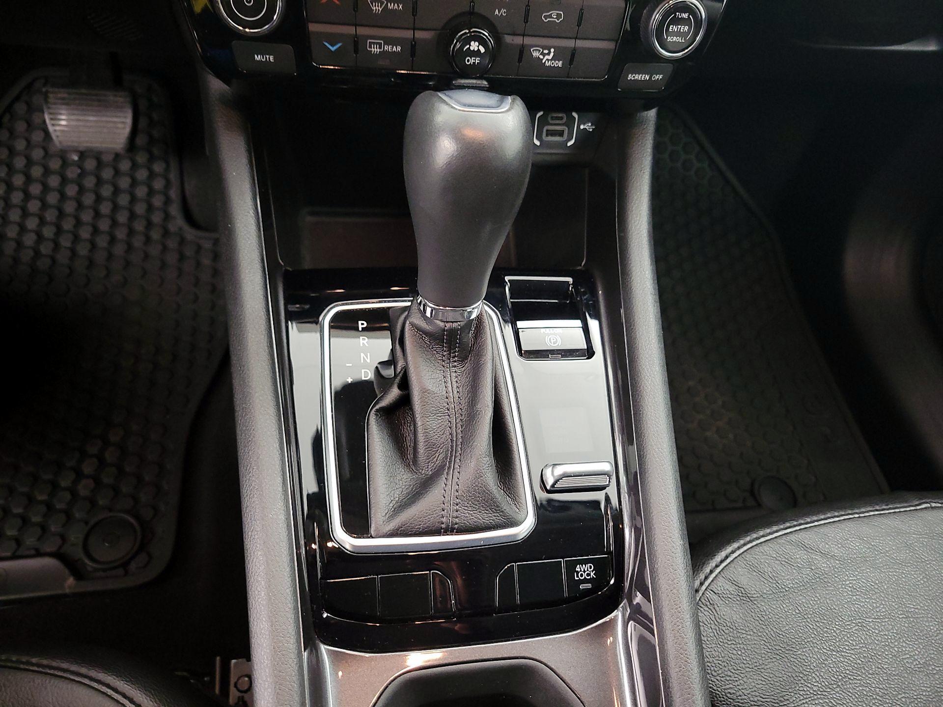 Thumbnail: 2022 Jeep Compass - 17