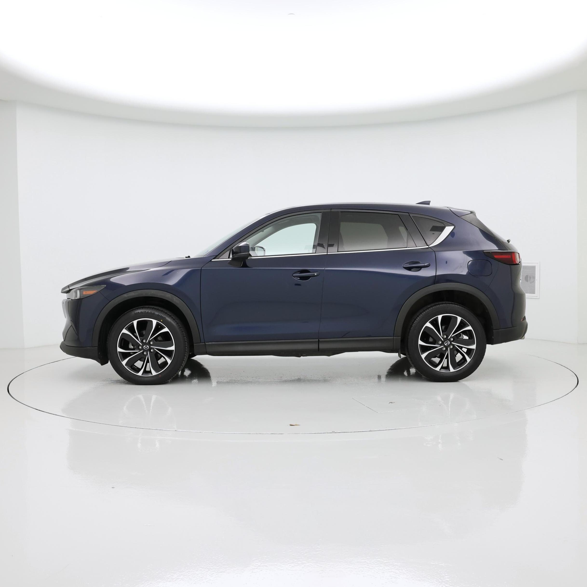 Thumbnail: 2022 Mazda CX-5 - 3
