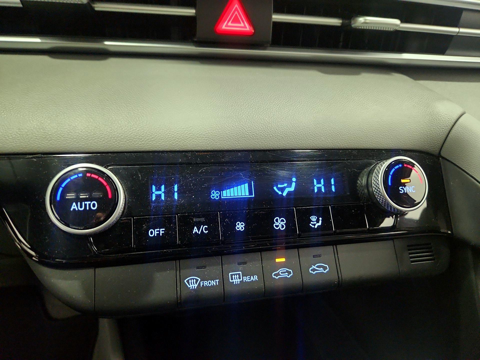 Thumbnail: 2021 Hyundai Elantra - 16