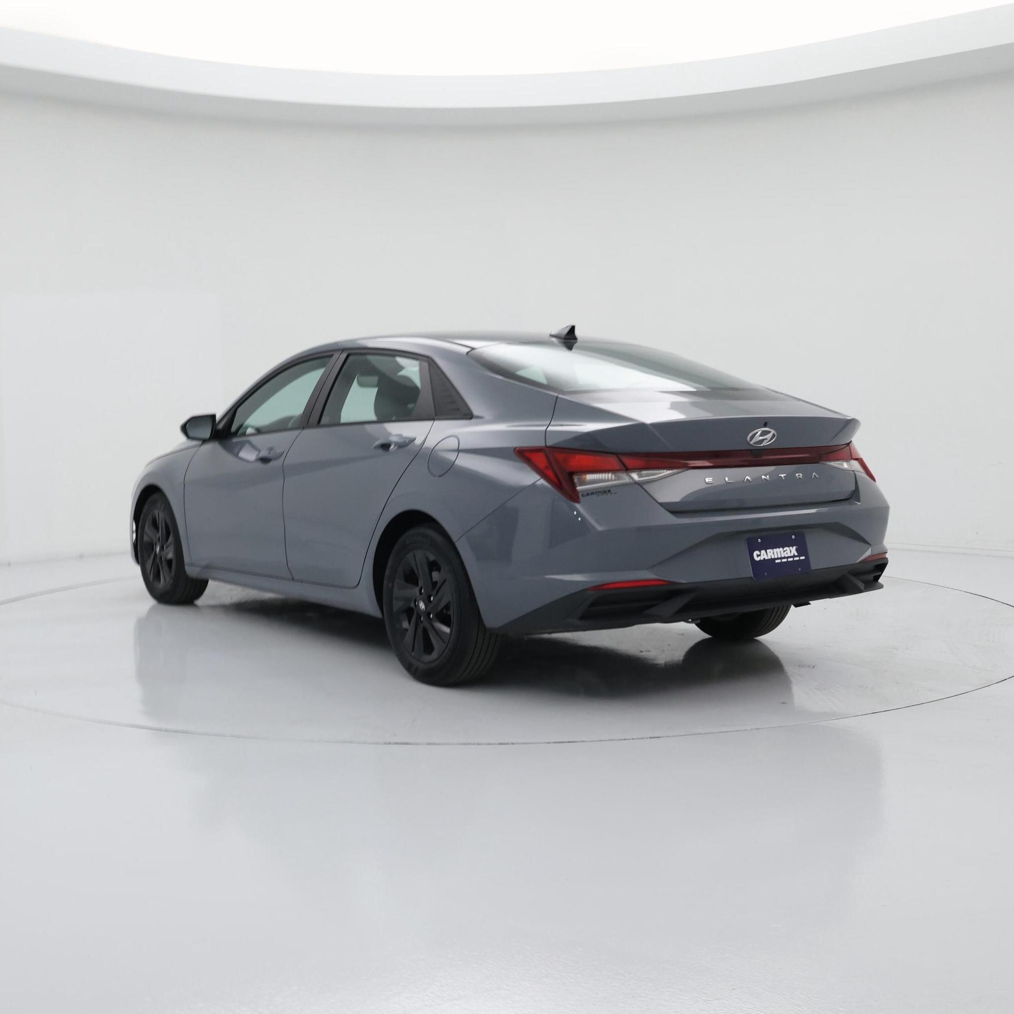 Thumbnail: 2021 Hyundai Elantra - 2