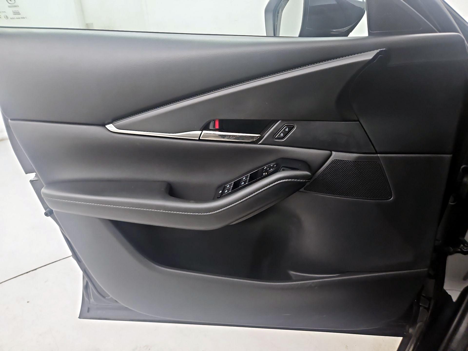 Thumbnail: 2022 Mazda CX-30 - 12