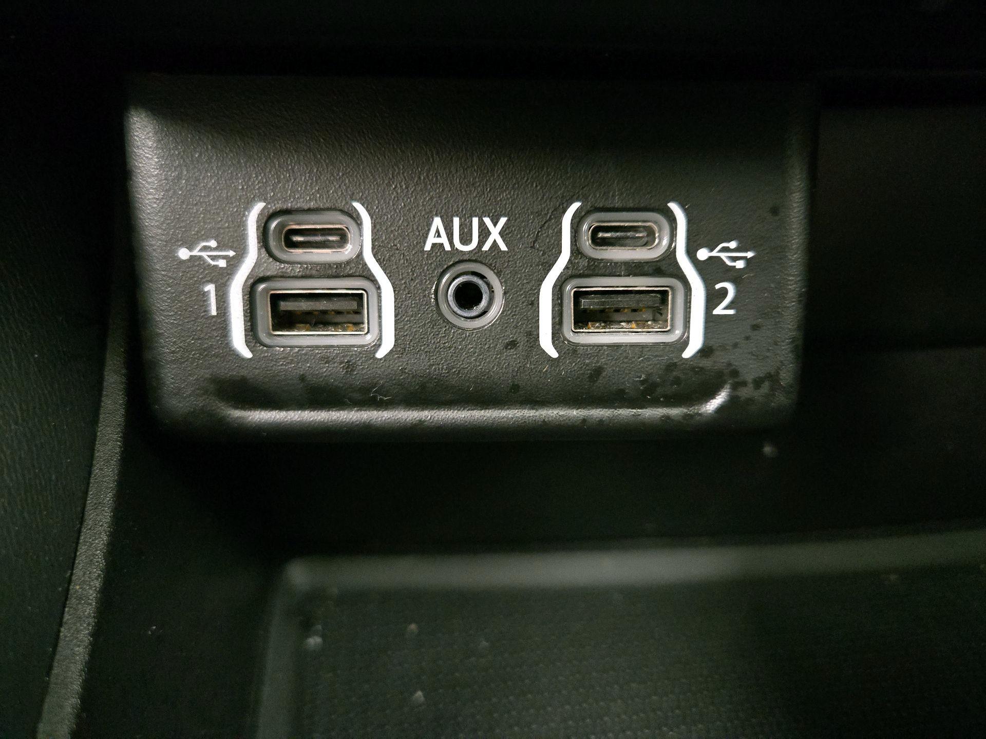 Thumbnail: 2023 Dodge Durango - 19