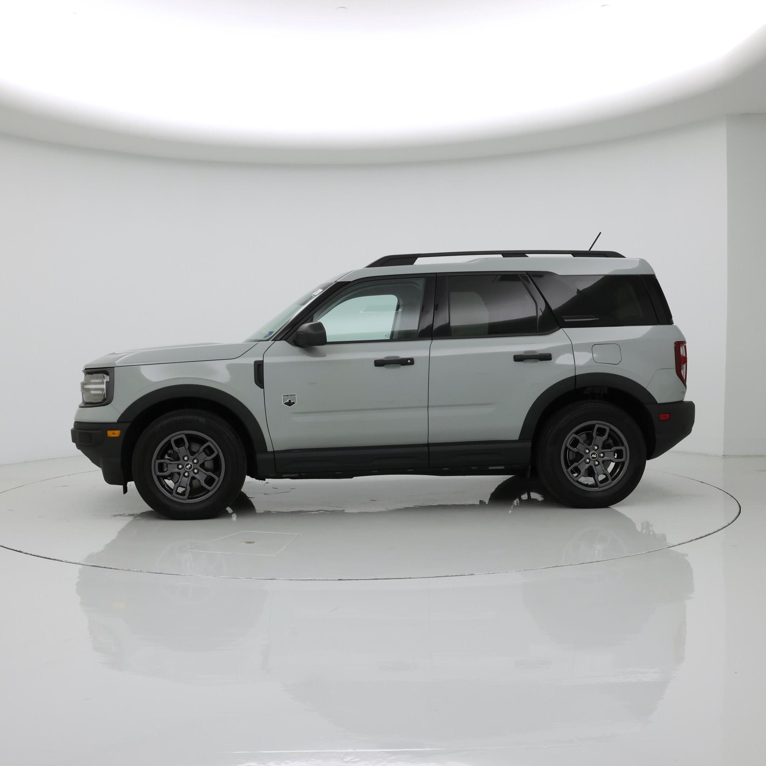 Thumbnail: 2023 Ford Bronco Sport - 3