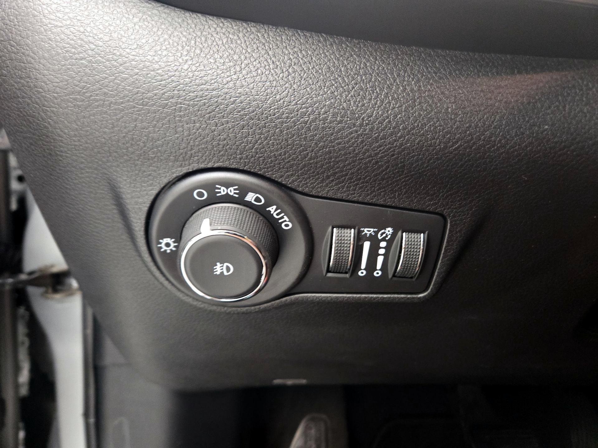 Thumbnail: 2024 Jeep Compass - 13