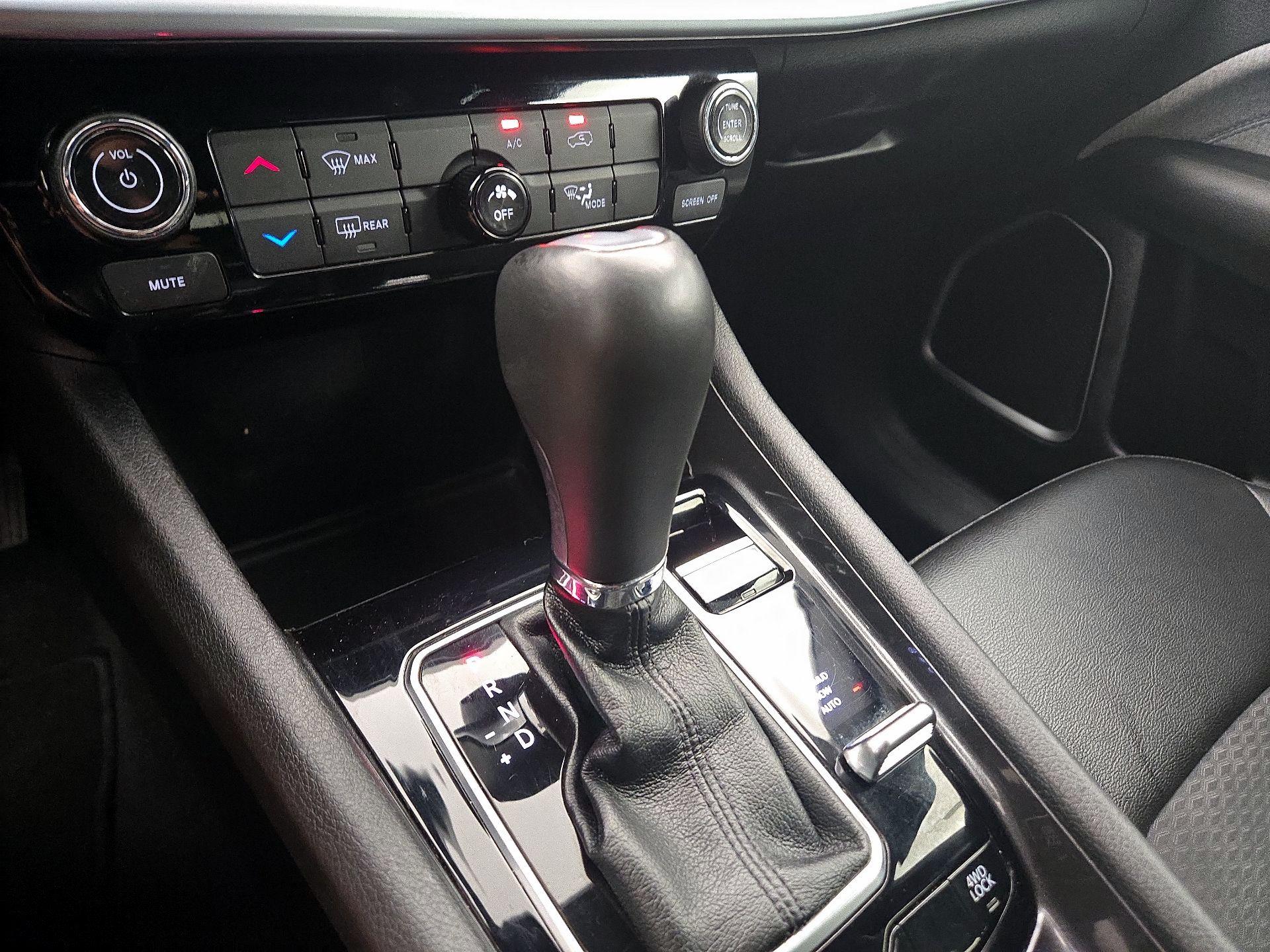 Thumbnail: 2024 Jeep Compass - 17