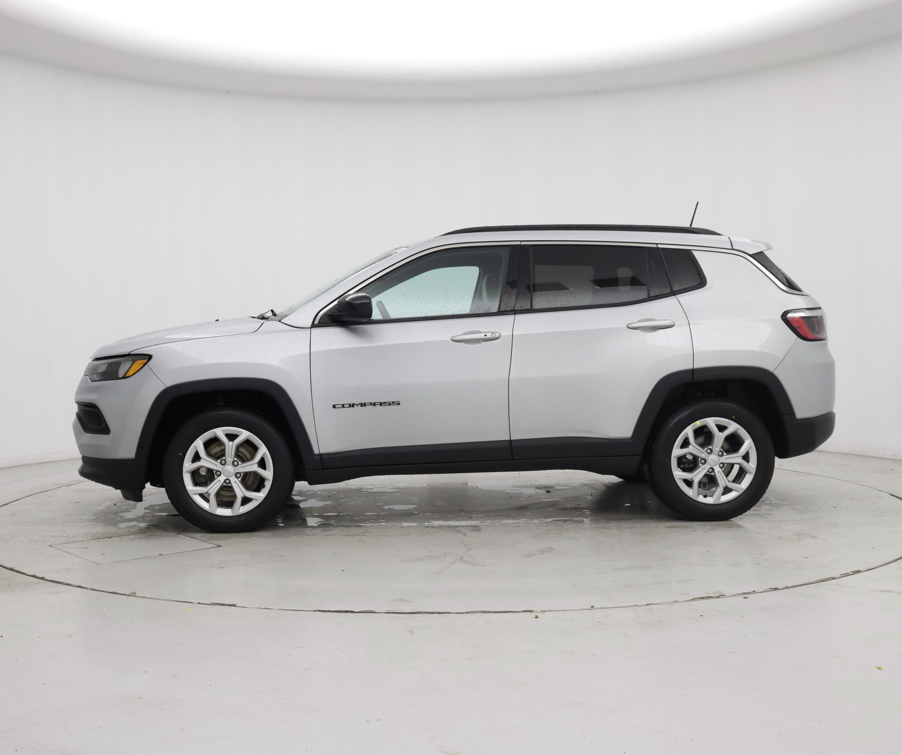 Thumbnail: 2024 Jeep Compass - 3