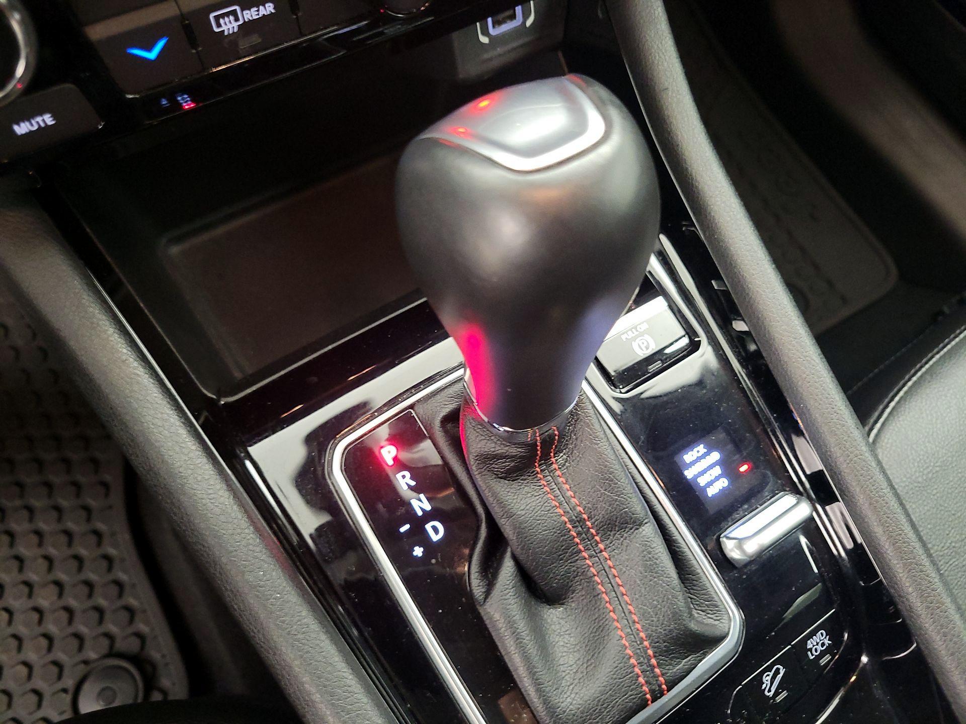 Thumbnail: 2022 Jeep Compass - 17