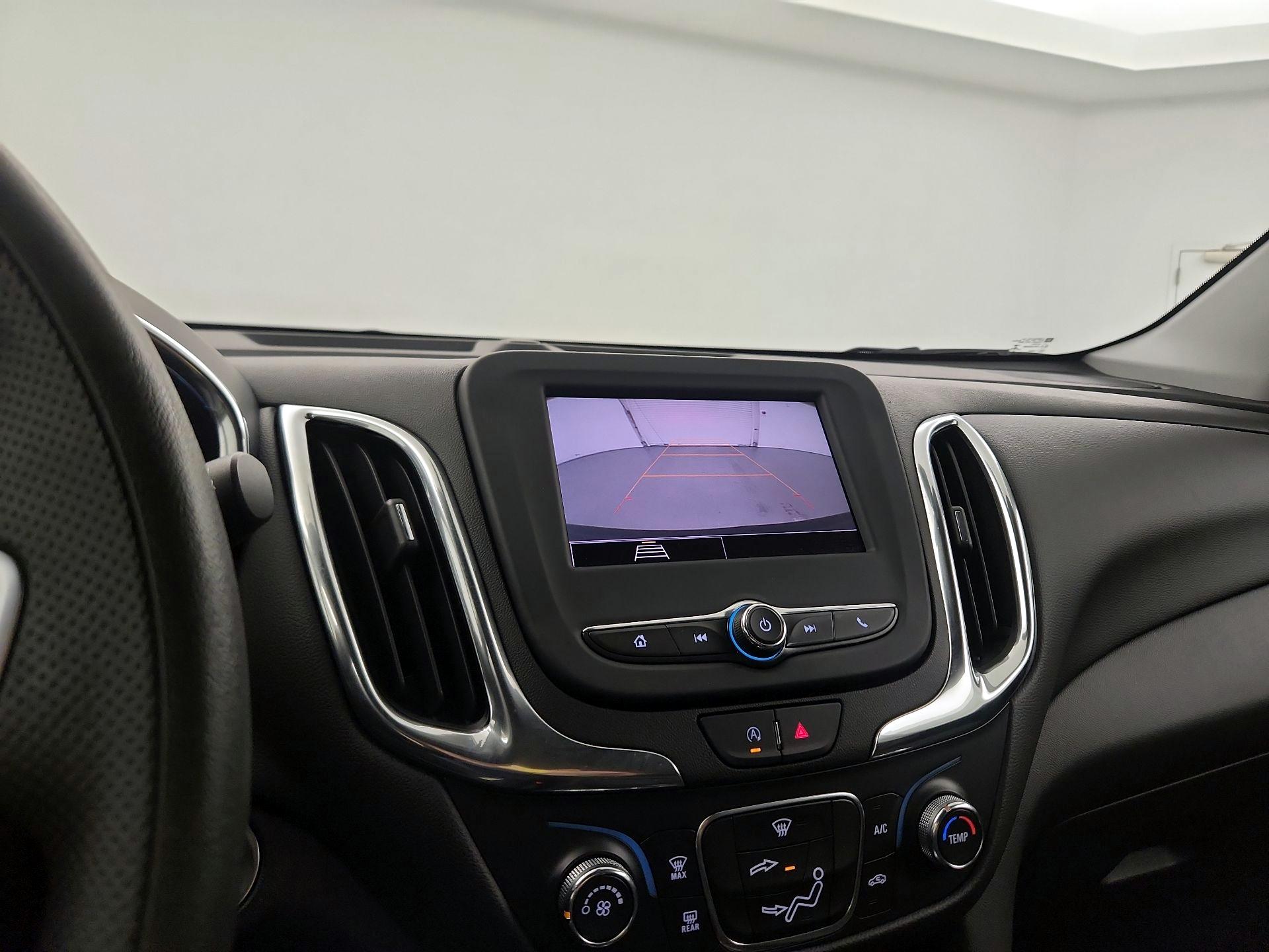 Thumbnail: 2022 Chevrolet Equinox - 12